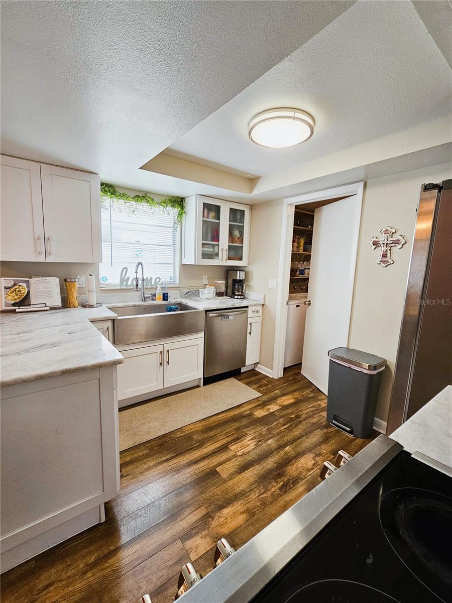 LOGAN GATE VILLG PH III UN 4 - Residential