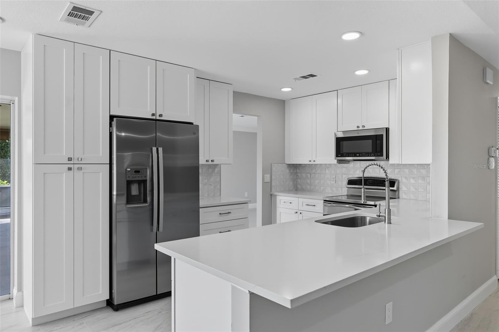 PALM-AIRE AT SARASOTA UNIT 7 PH 2&3 - Residential