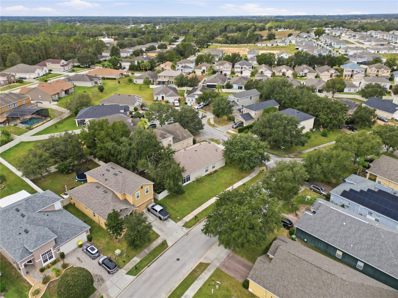 WINDSONG AT LEESBURG - Residential