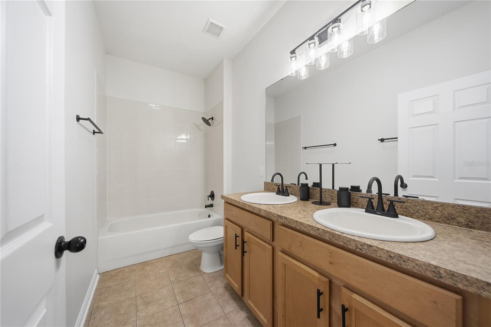 WINDSONG AT LEESBURG - Residential