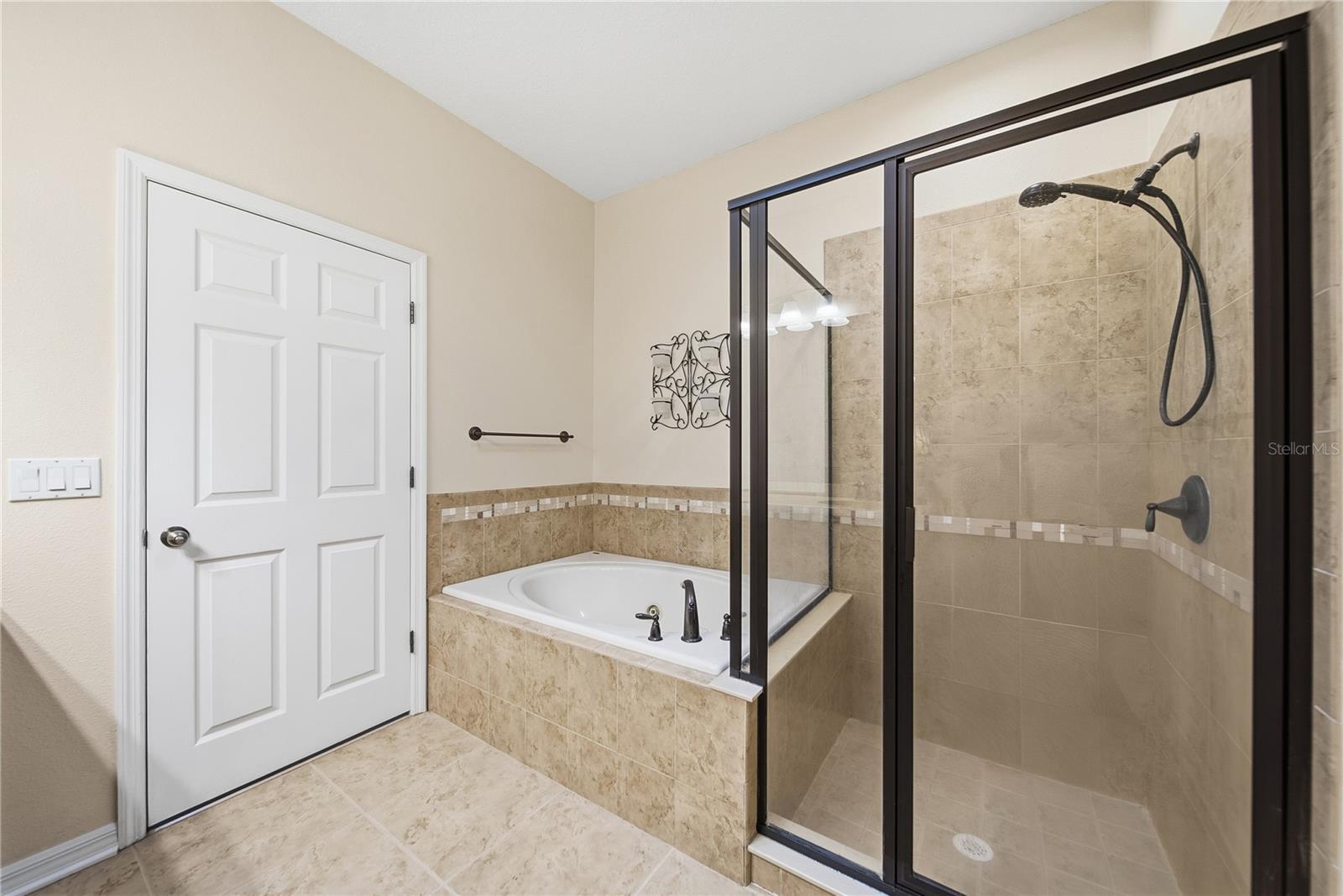 WINDSONG AT LEESBURG - Residential