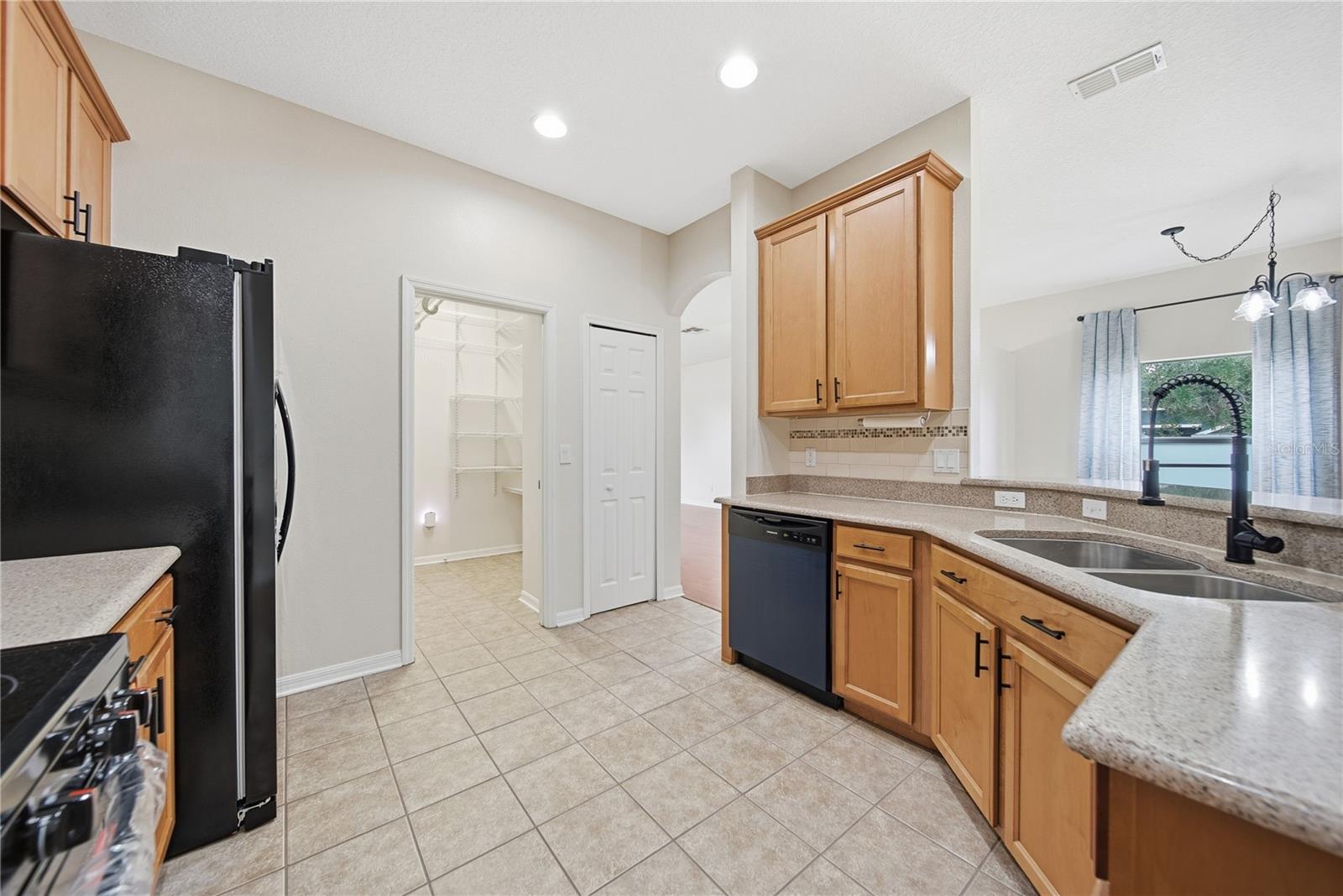 WINDSONG AT LEESBURG - Residential