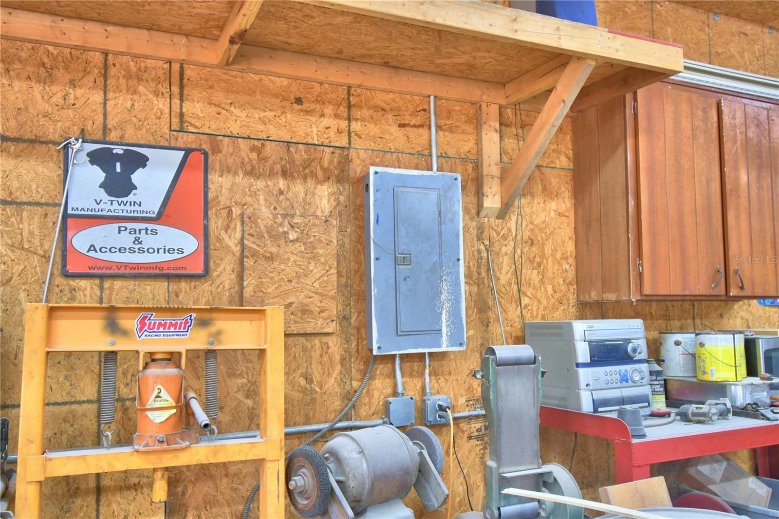 INWOOD - Residential