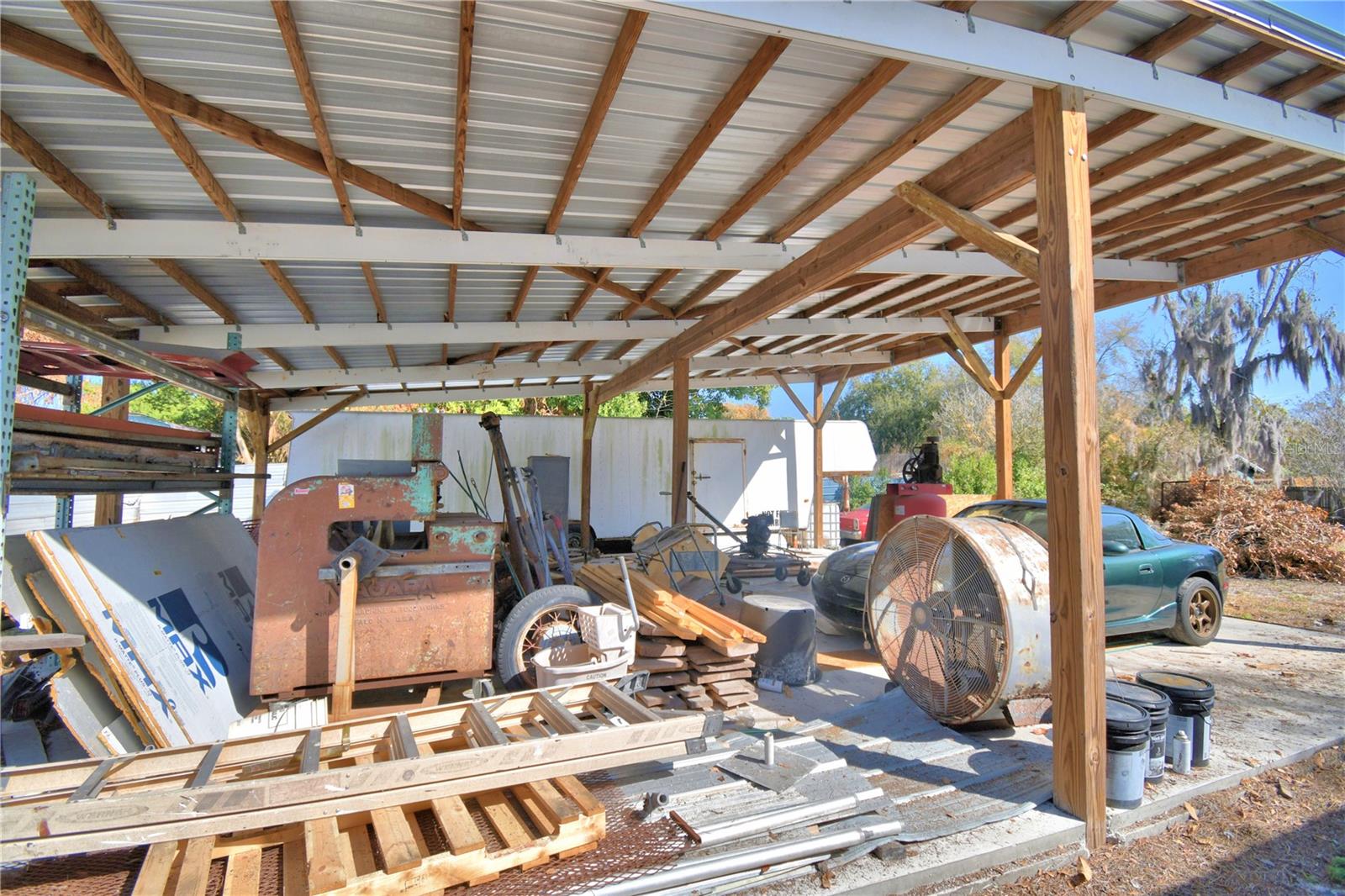 INWOOD - Residential