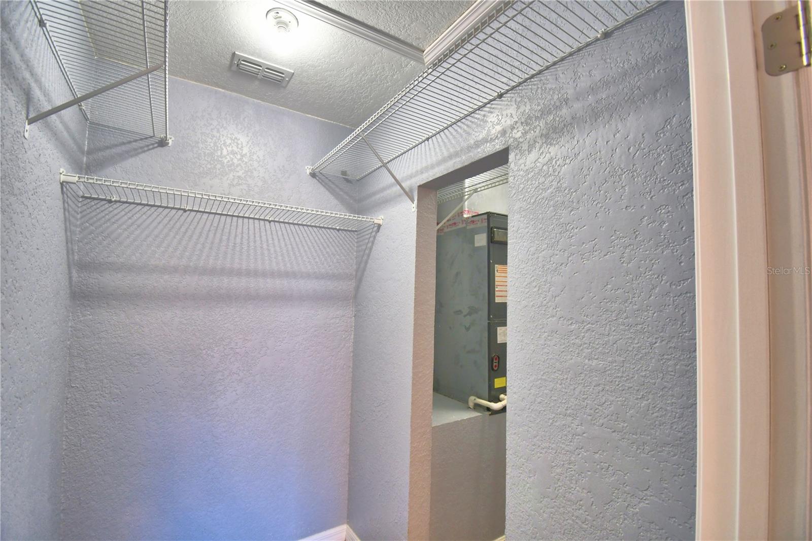 INWOOD - Residential