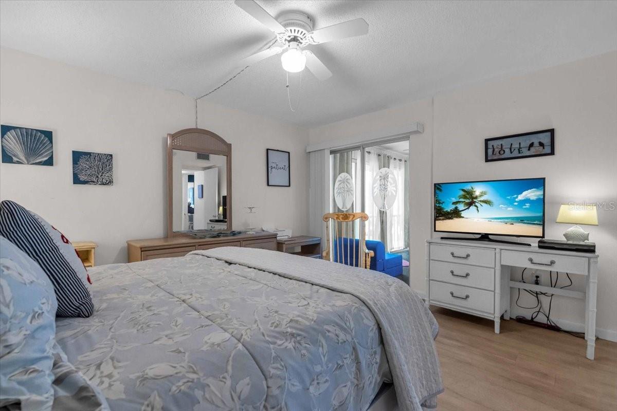 204 46TH AVENUE TERRACE W 412