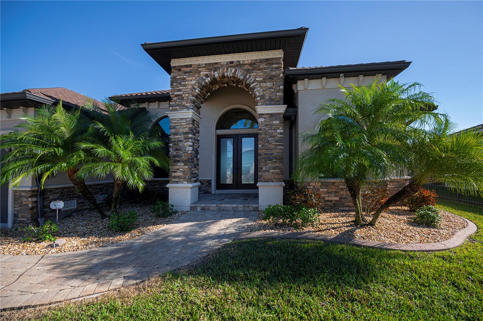 PGI 015 0284 0027 PUNTA GORDA ISLES SEC 15 BLK 284 - Residential