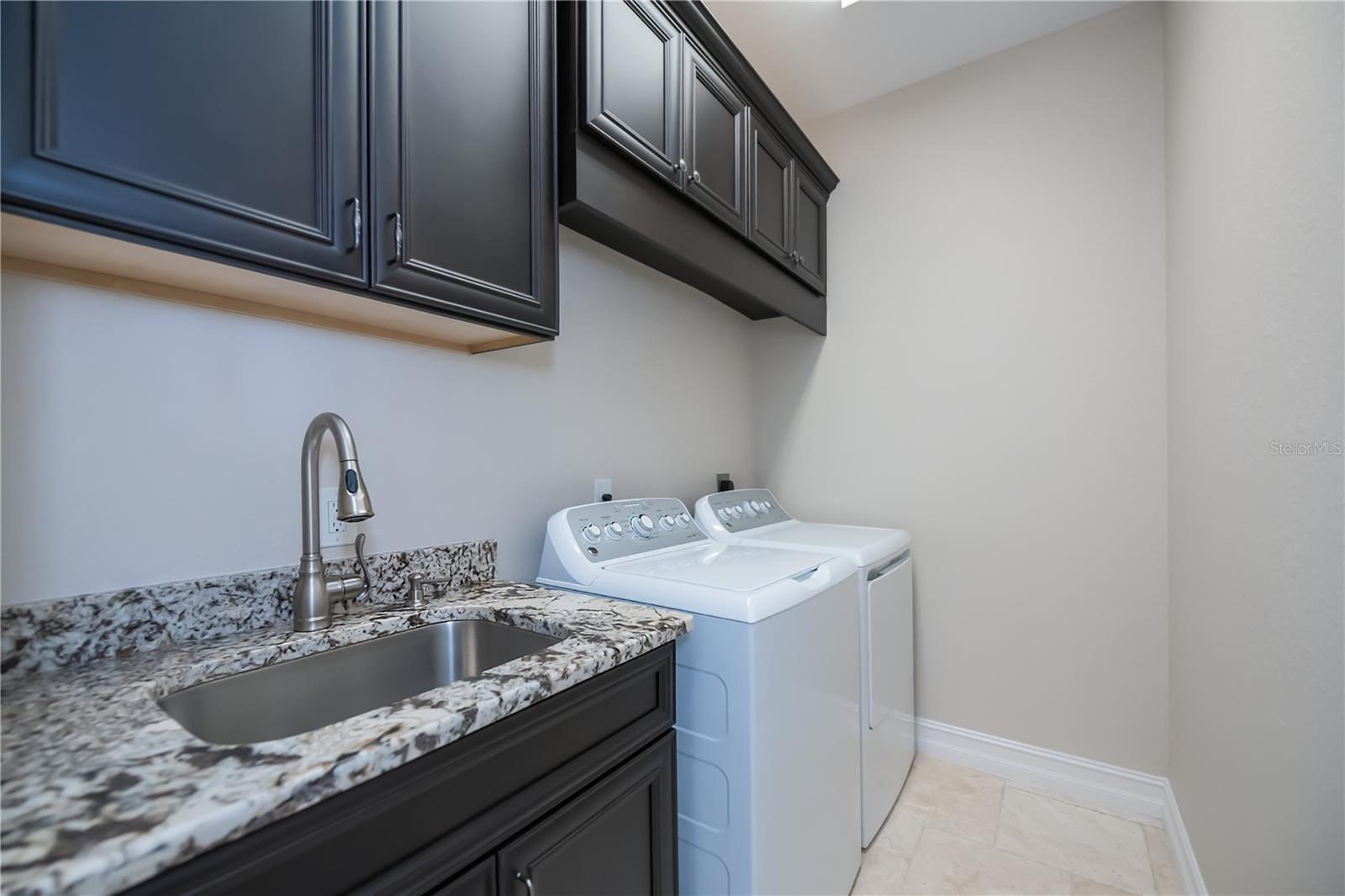 PGI 015 0284 0027 PUNTA GORDA ISLES SEC 15 BLK 284 - Residential