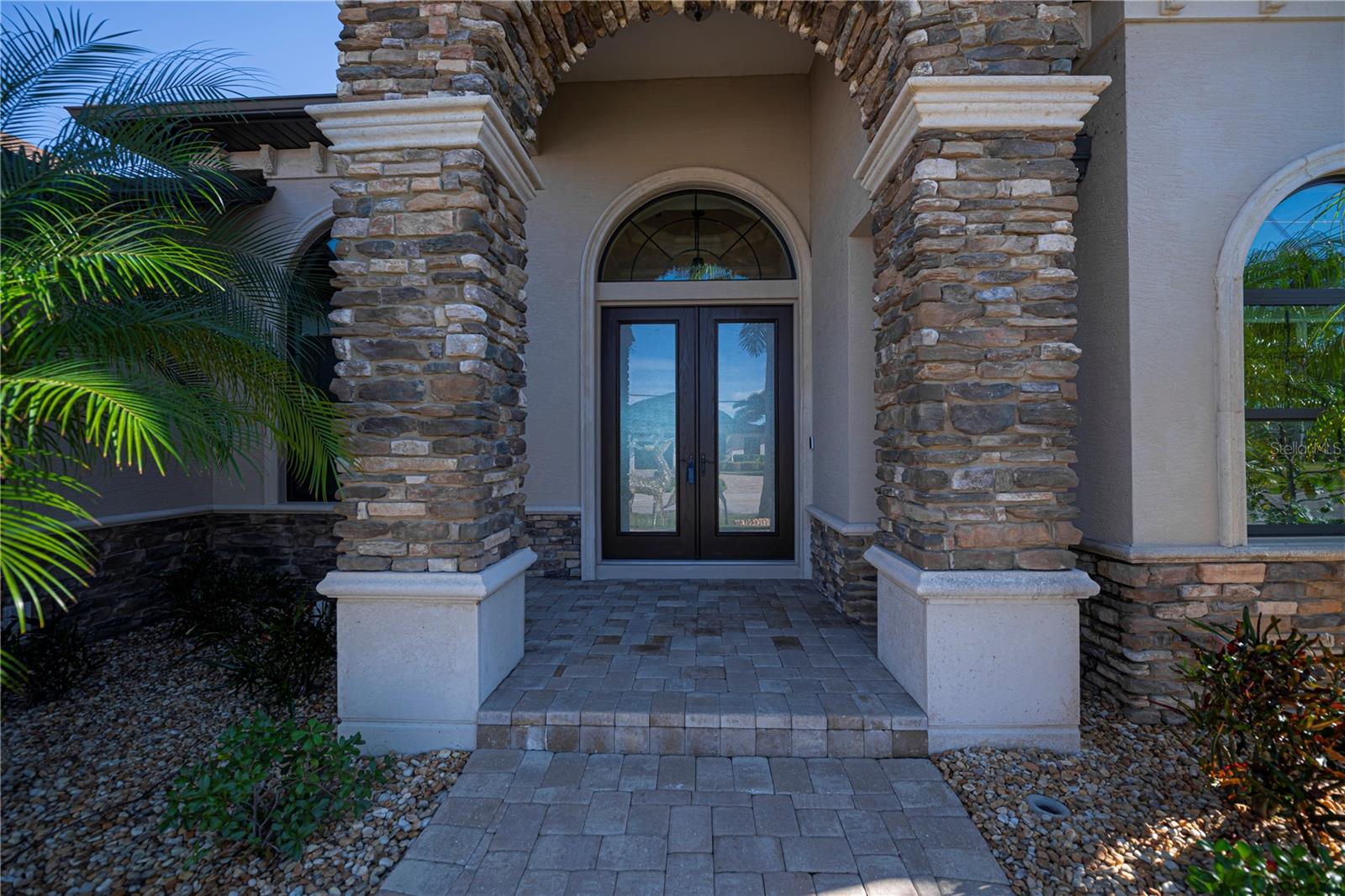 PGI 015 0284 0027 PUNTA GORDA ISLES SEC 15 BLK 284 - Residential