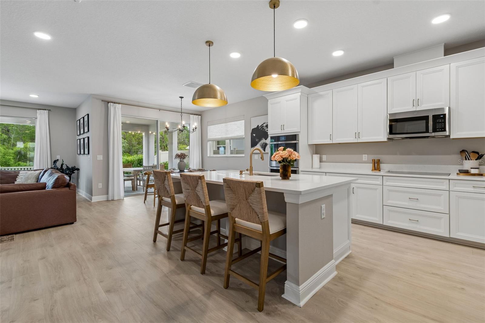 WHISPERING OAKS PRESERVE PH 2 - Residential