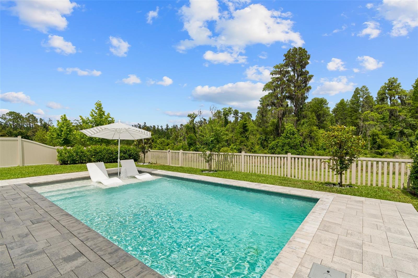 WHISPERING OAKS PRESERVE PH 2 - Residential