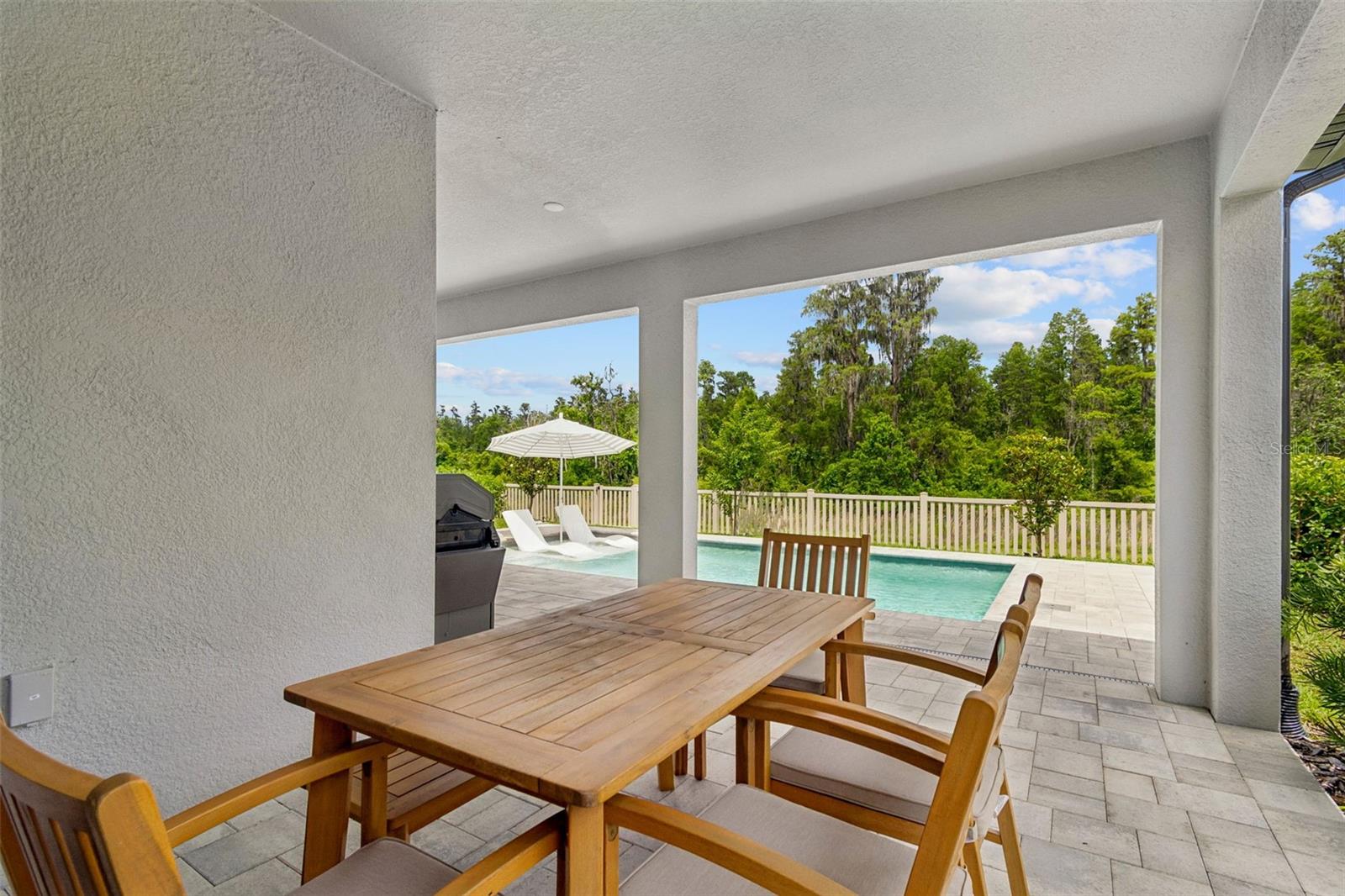 WHISPERING OAKS PRESERVE PH 2 - Residential