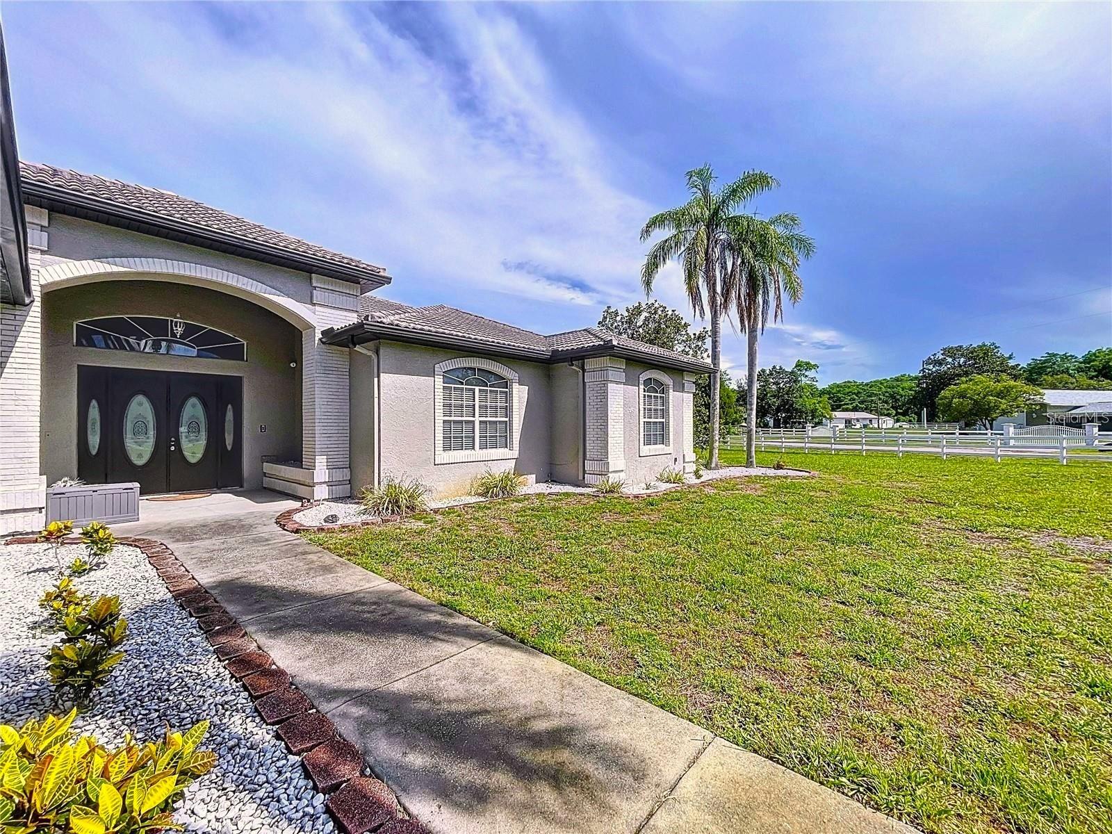 10941 HILLTOP DRIVE