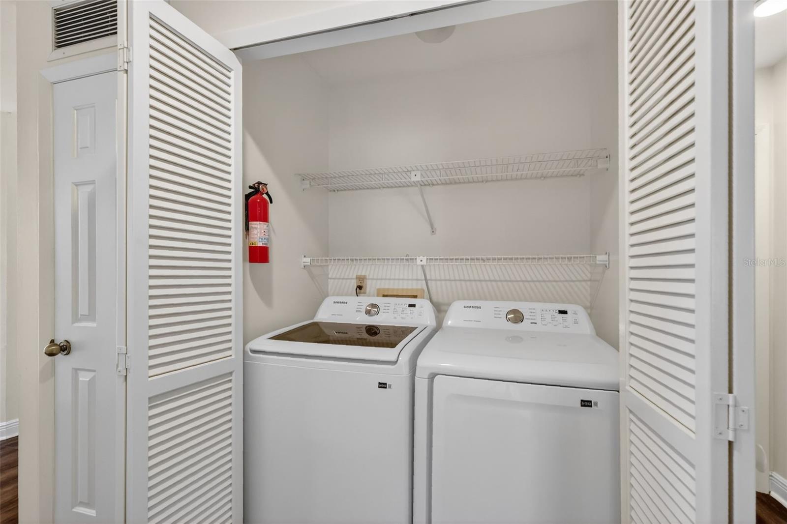 WATERWOOD TWNHS SUB - Residential