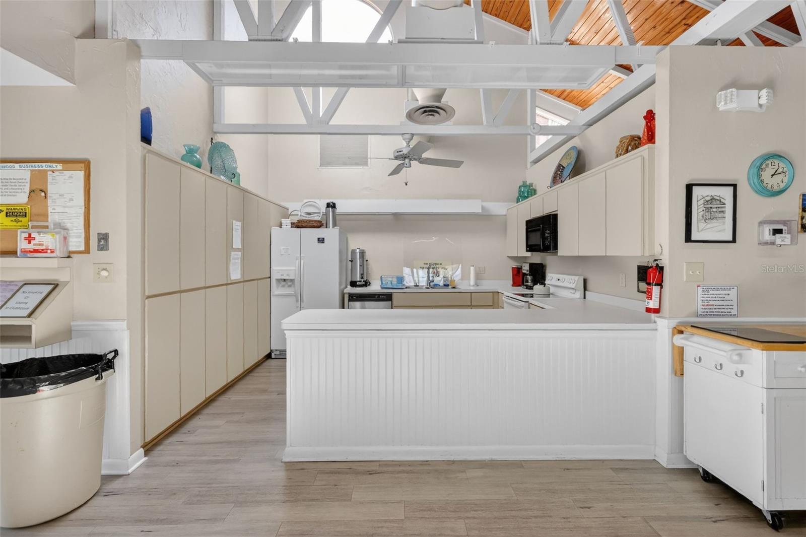 WATERWOOD TWNHS SUB - Residential