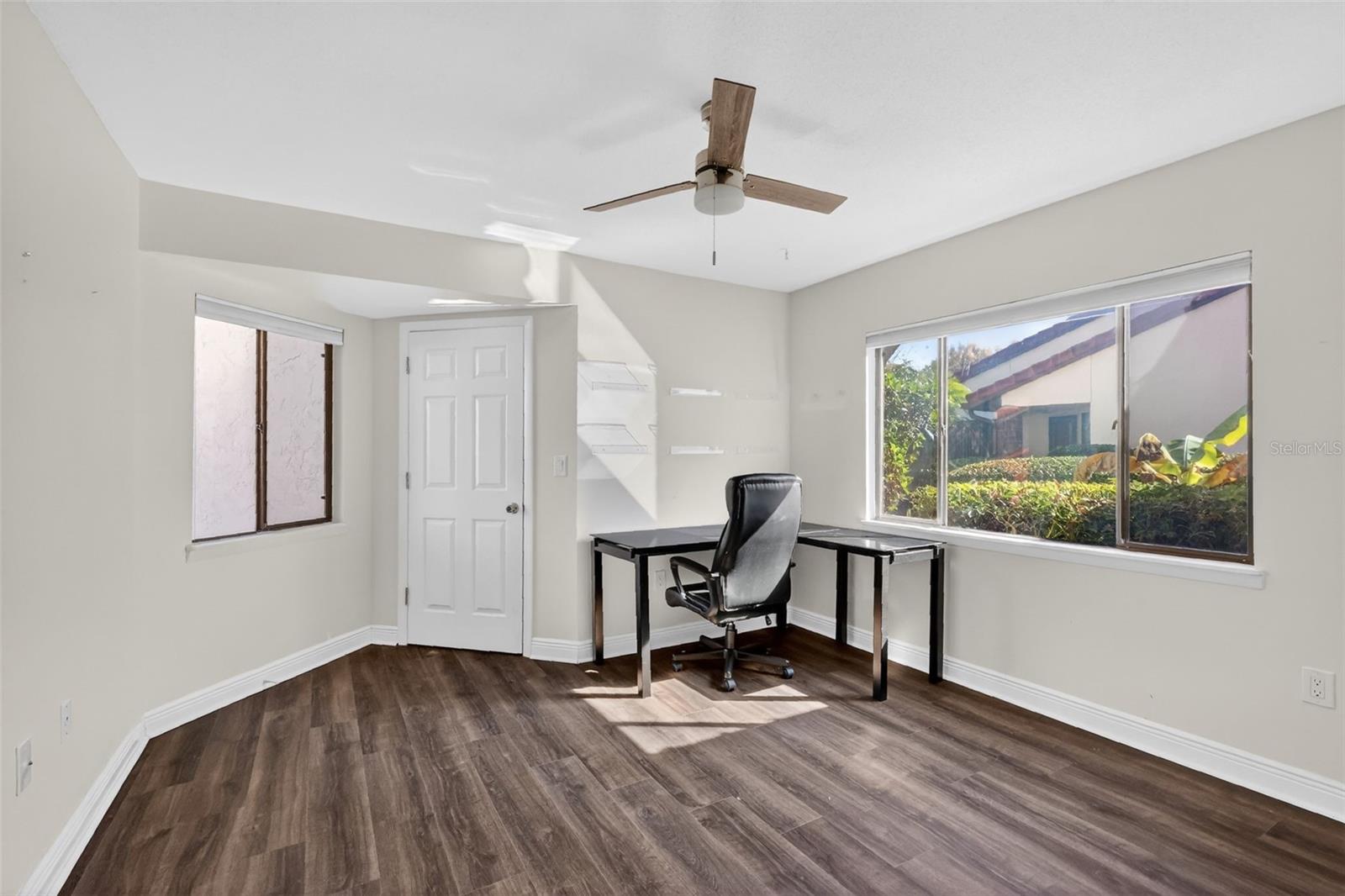 WATERWOOD TWNHS SUB - Residential