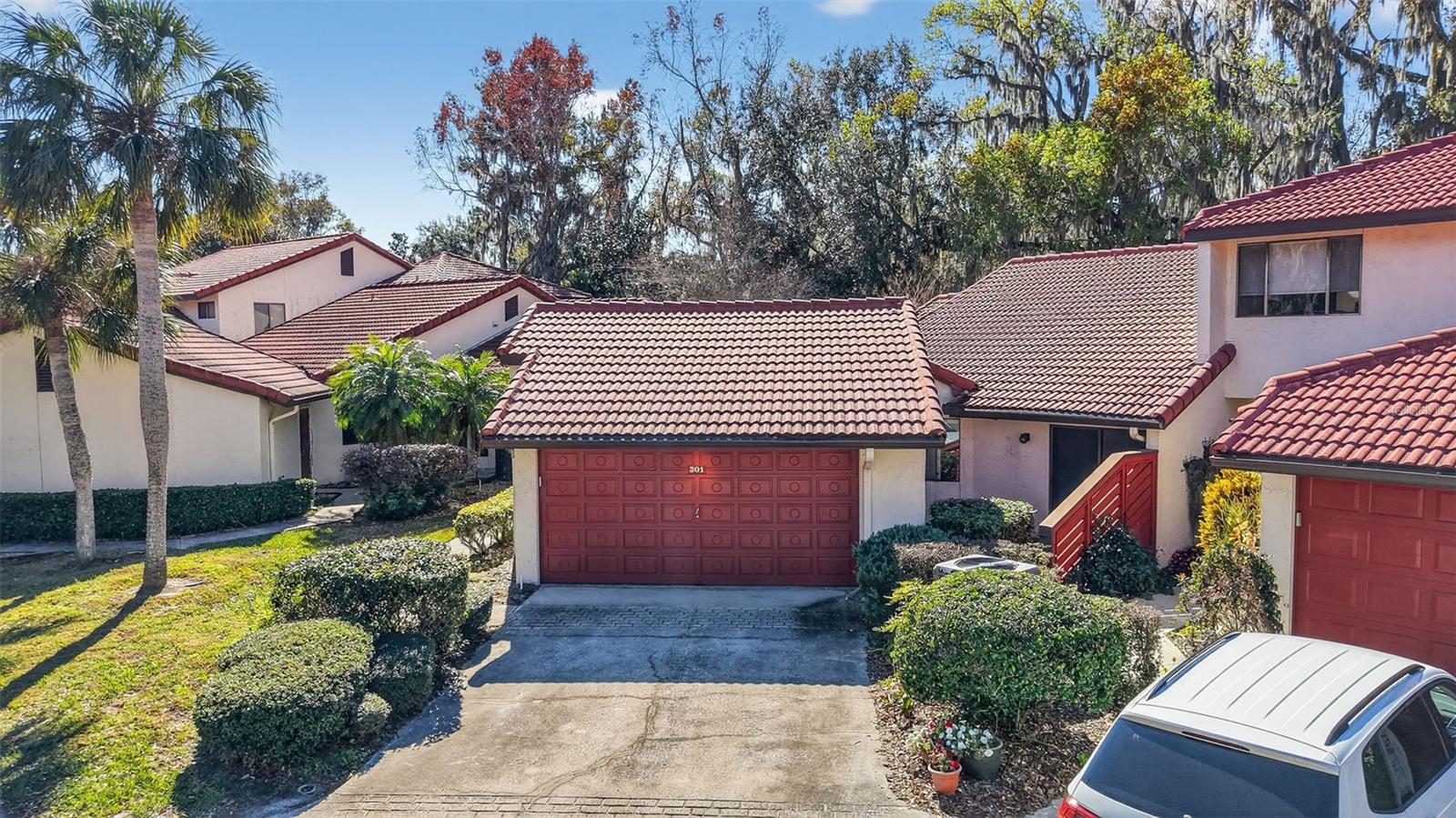 WATERWOOD TWNHS SUB - Residential