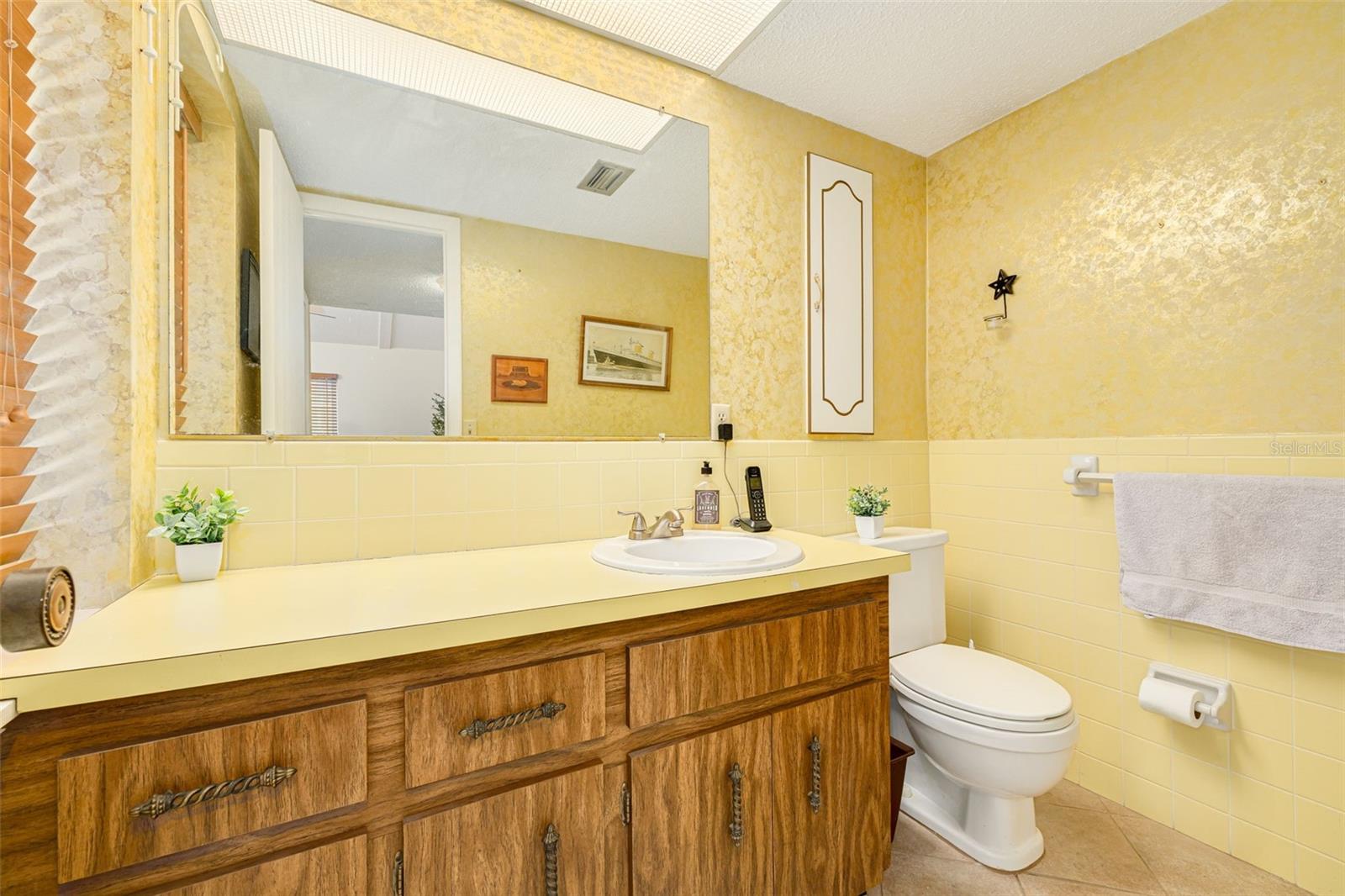 RAINTREE VILLAGE CONDO - Residential