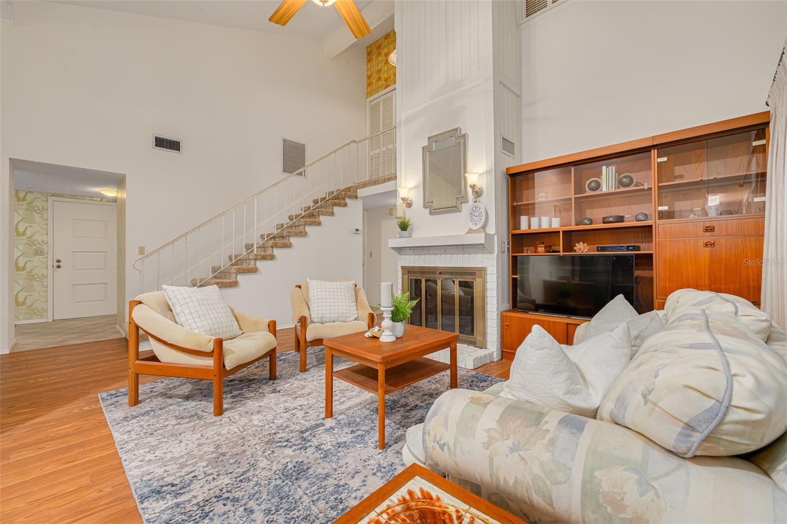 RAINTREE VILLAGE CONDO - Residential