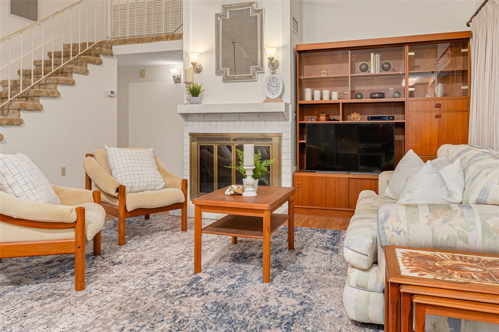 RAINTREE VILLAGE CONDO - Residential