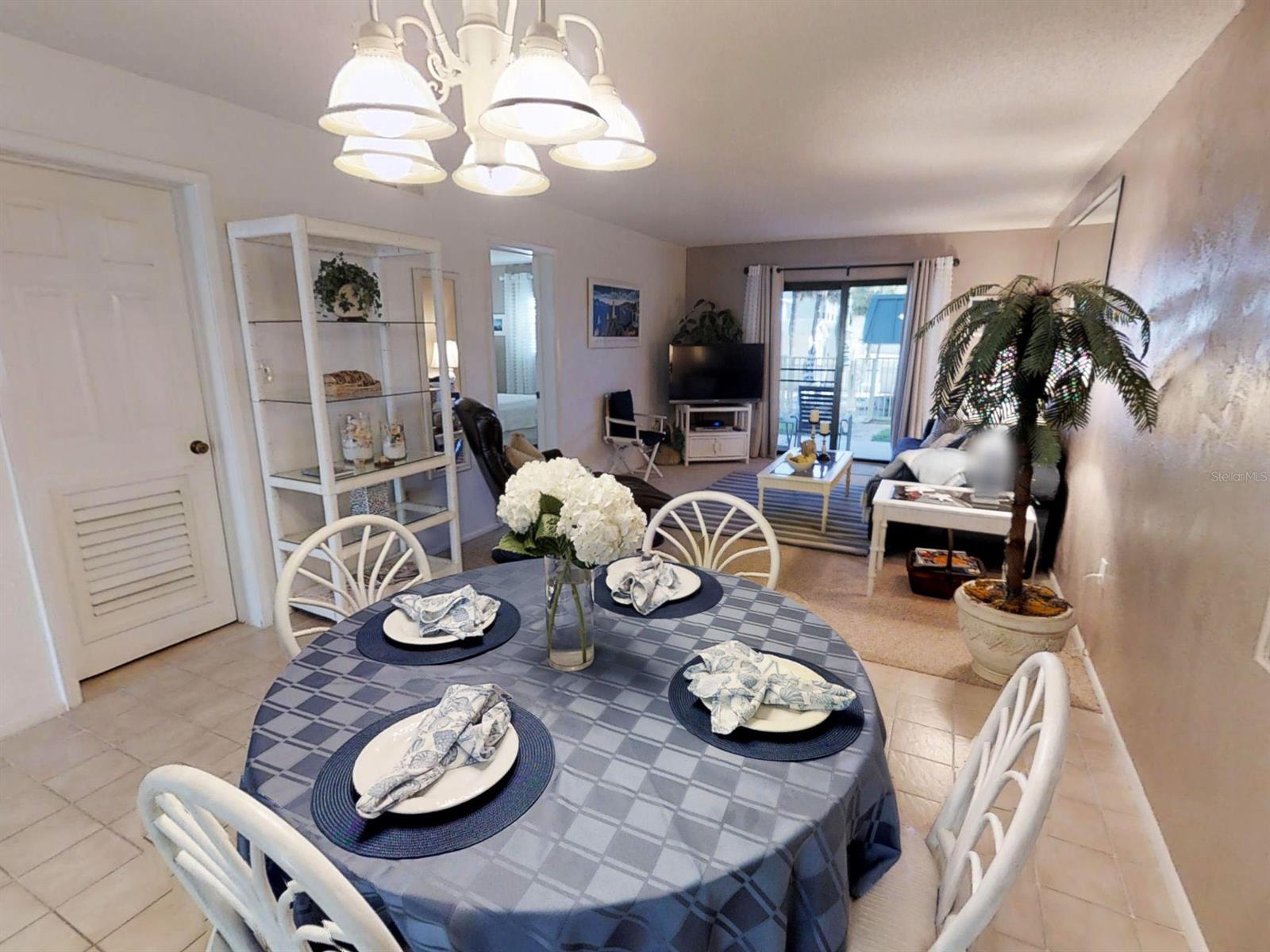 Hacienda Del Sol Condo - Residential