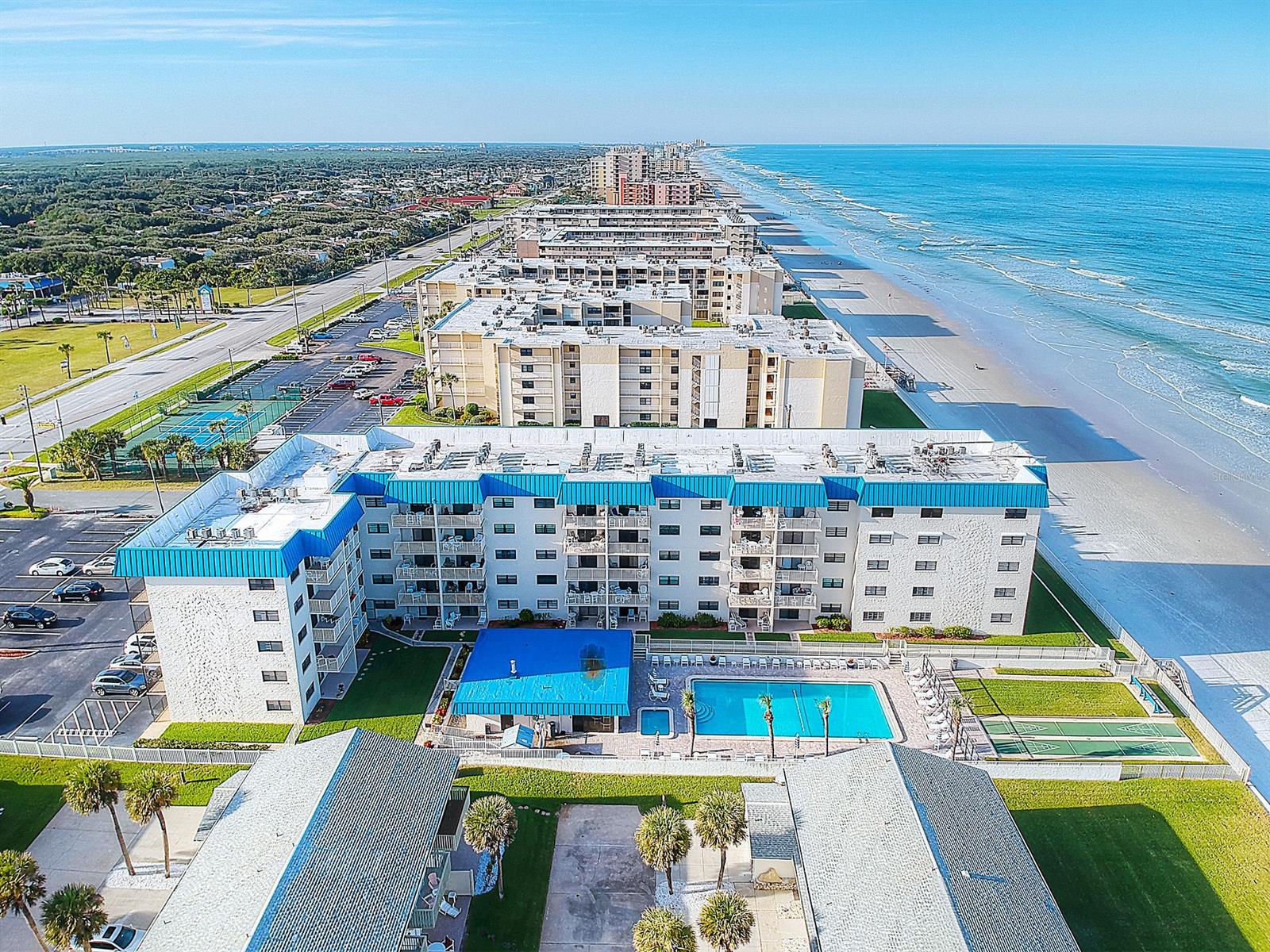 Hacienda Del Sol Condo - Residential