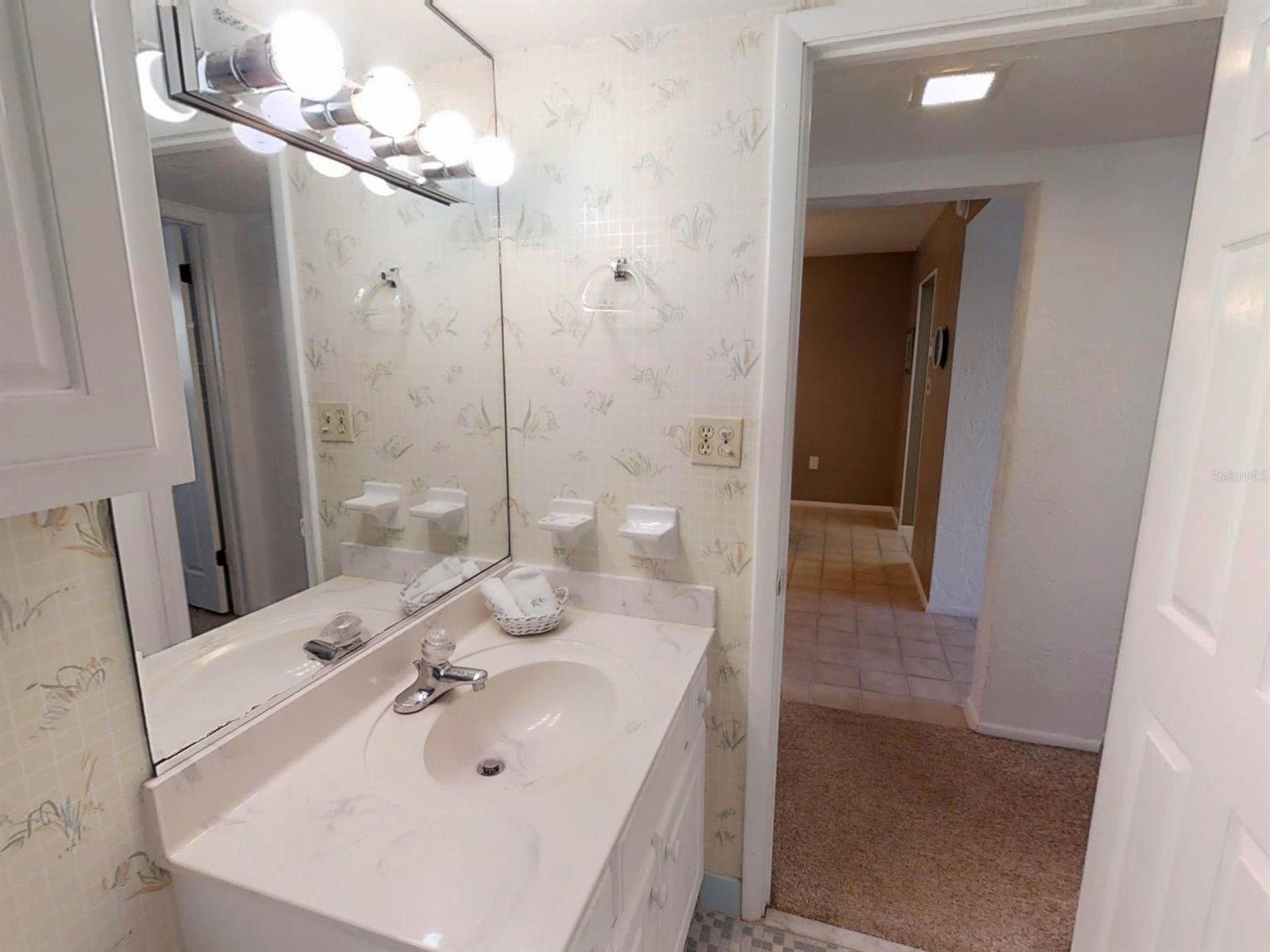 Hacienda Del Sol Condo - Residential