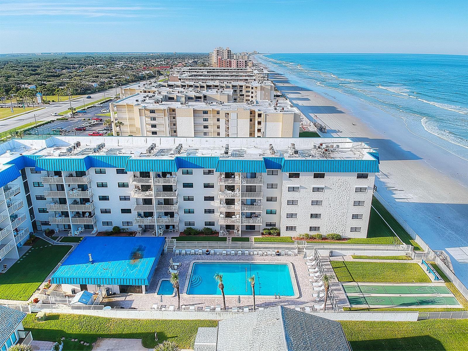 Hacienda Del Sol Condo - Residential