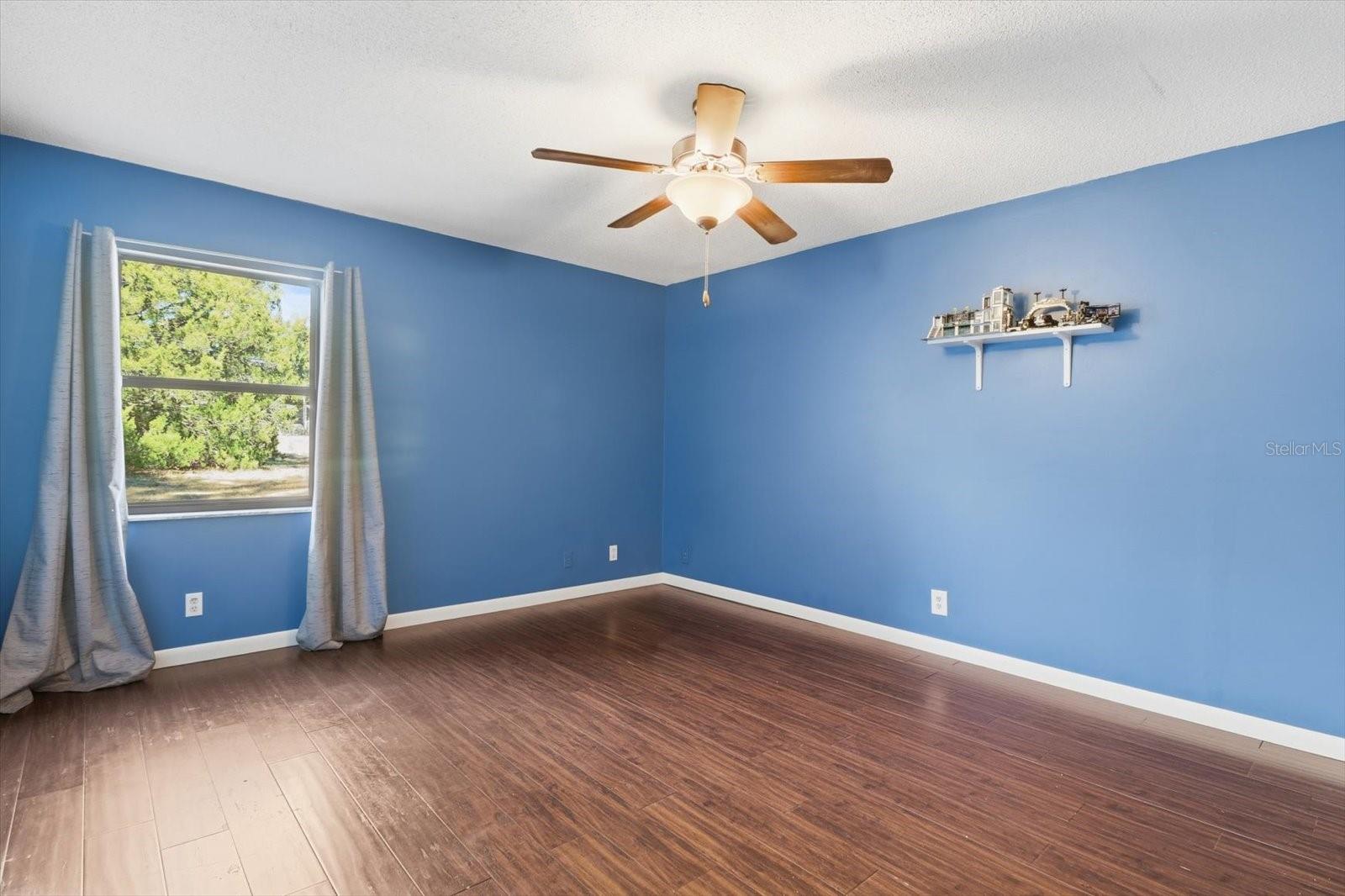 ROVAN FARMS - Residential