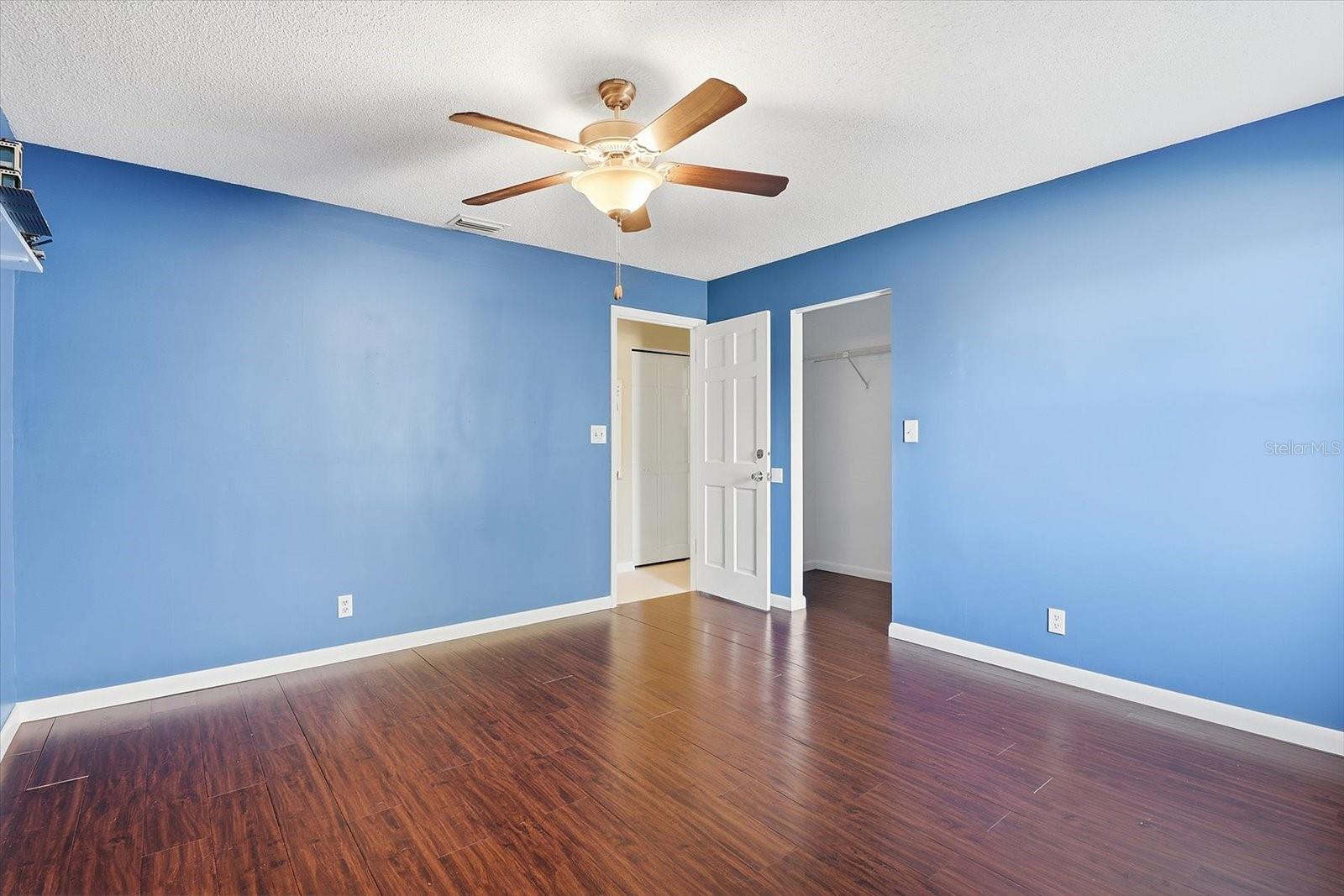 ROVAN FARMS - Residential