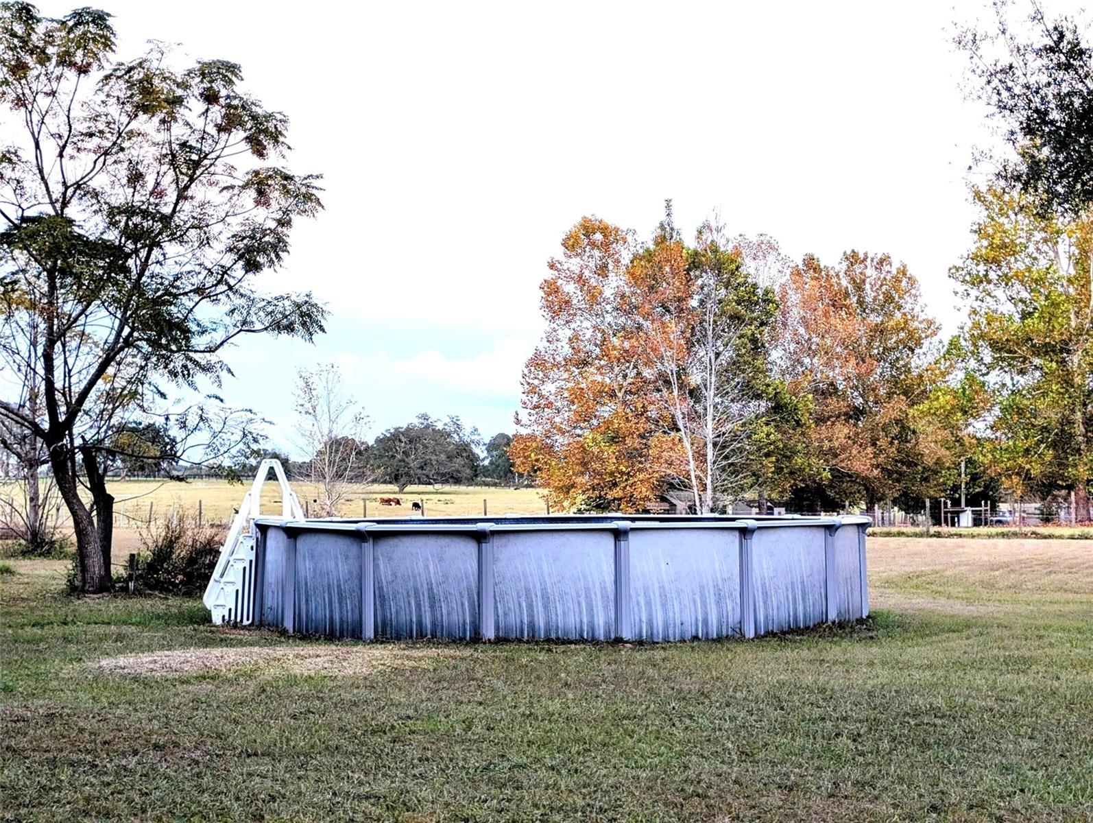 ROVAN FARMS - Residential