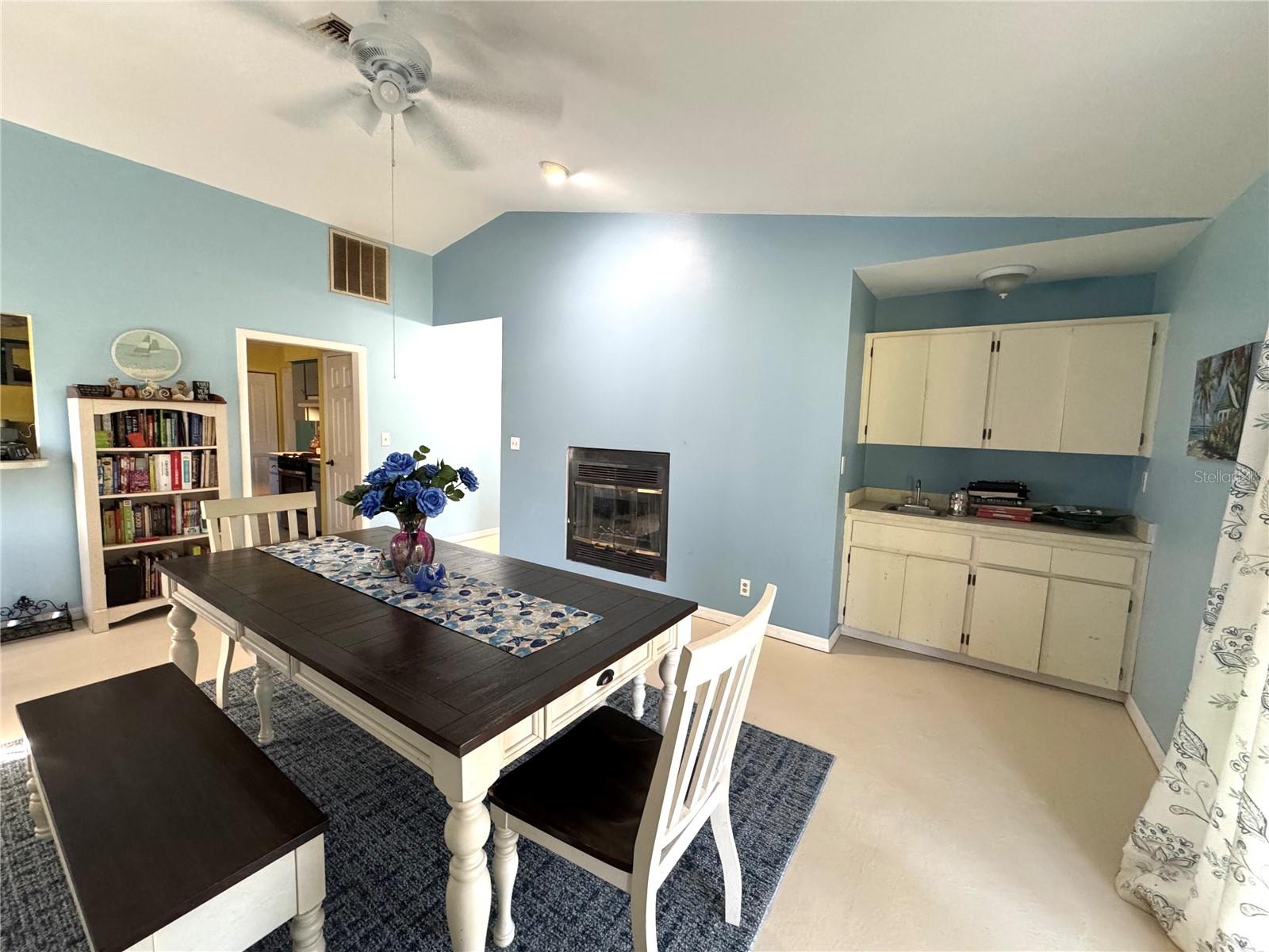 ROVAN FARMS - Residential