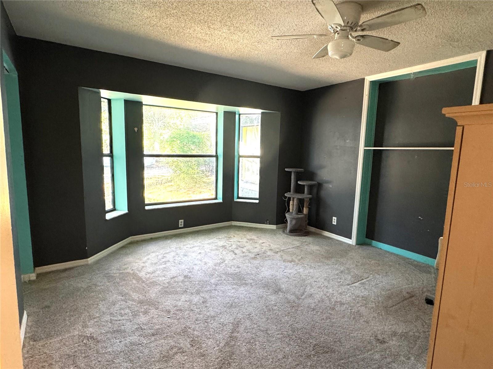 ROVAN FARMS - Residential