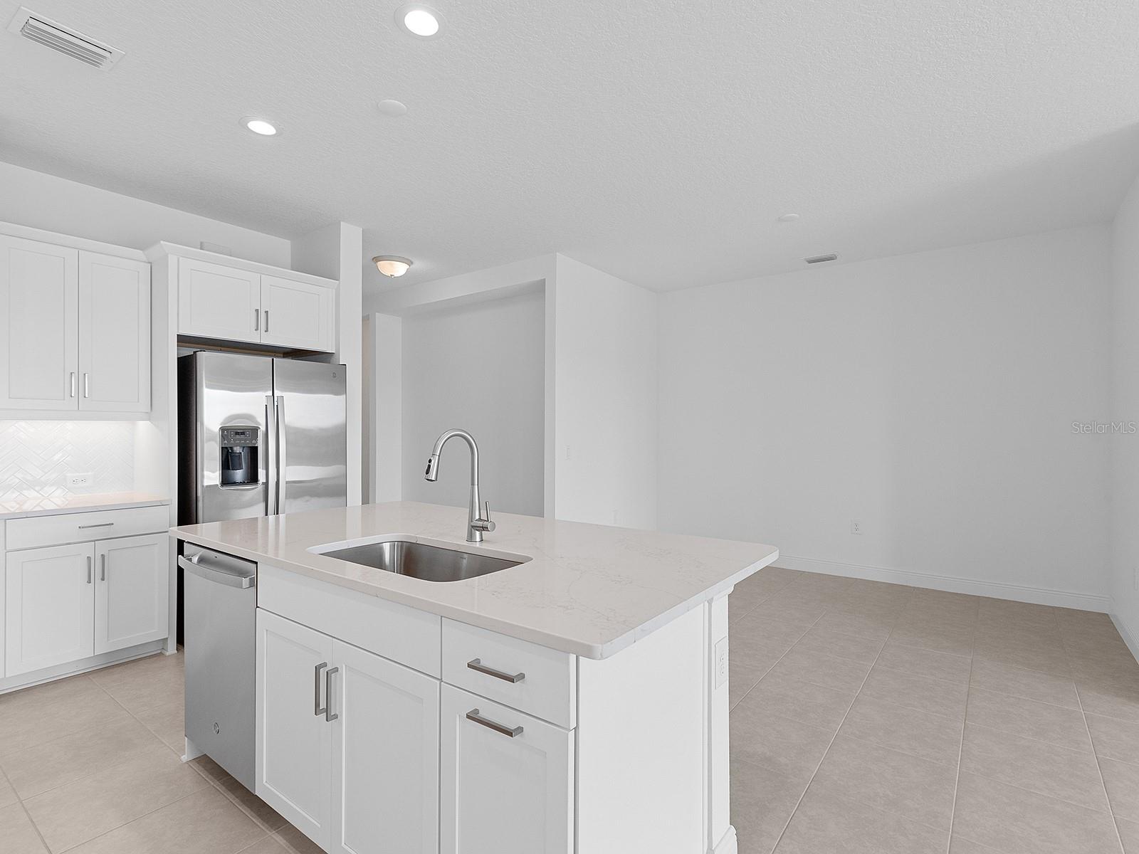 WYSTERIA - Residential