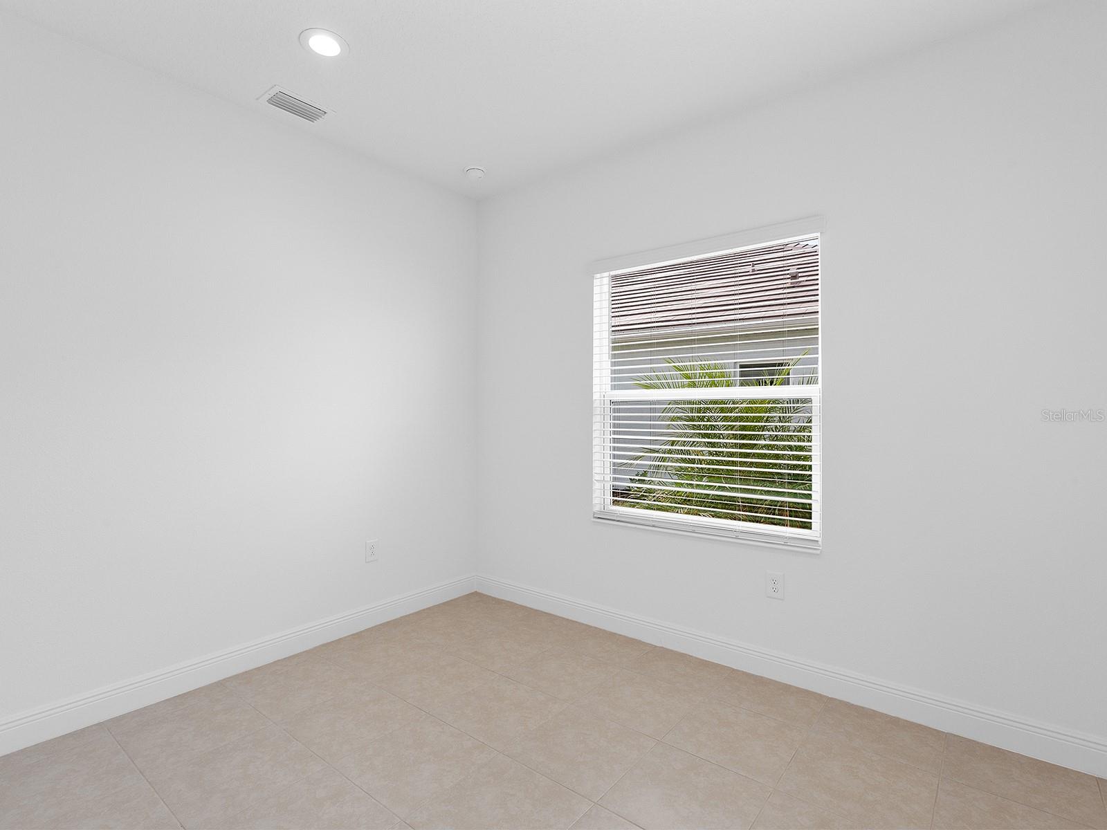 WYSTERIA - Residential