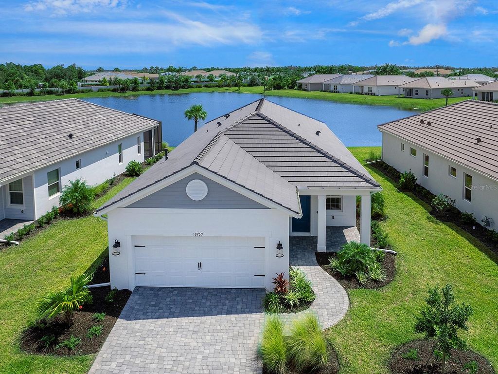 Photo of 18260 Vizcaya Court, Venice, FL 34293 (MLS # N6141656)