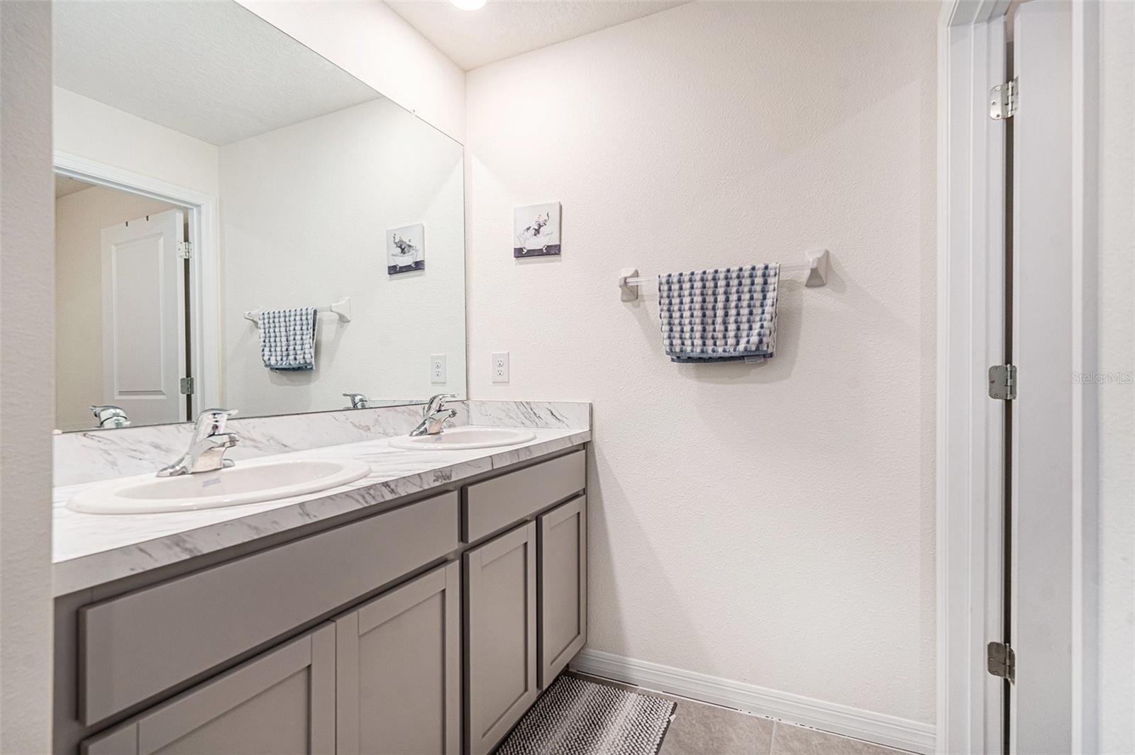 HARVEST RIDGE - Residential