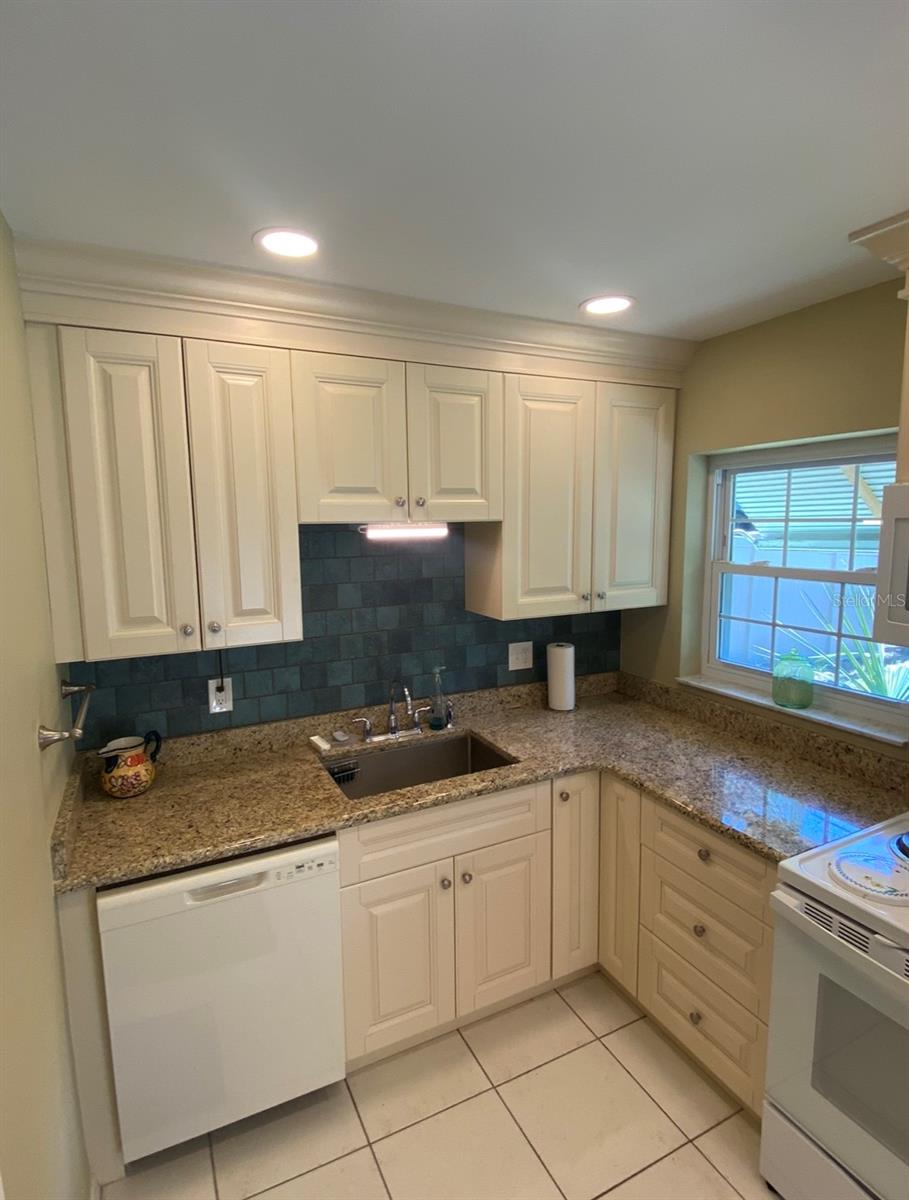 GOLF COURSE & JUNGLE SUB REV MAP - Residential Lease