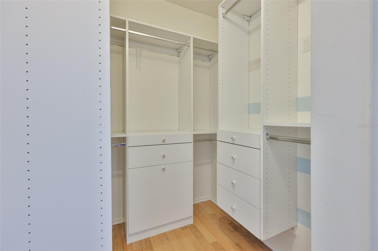 TOWNHOMES OF LAKE SEMINOLE - Residential