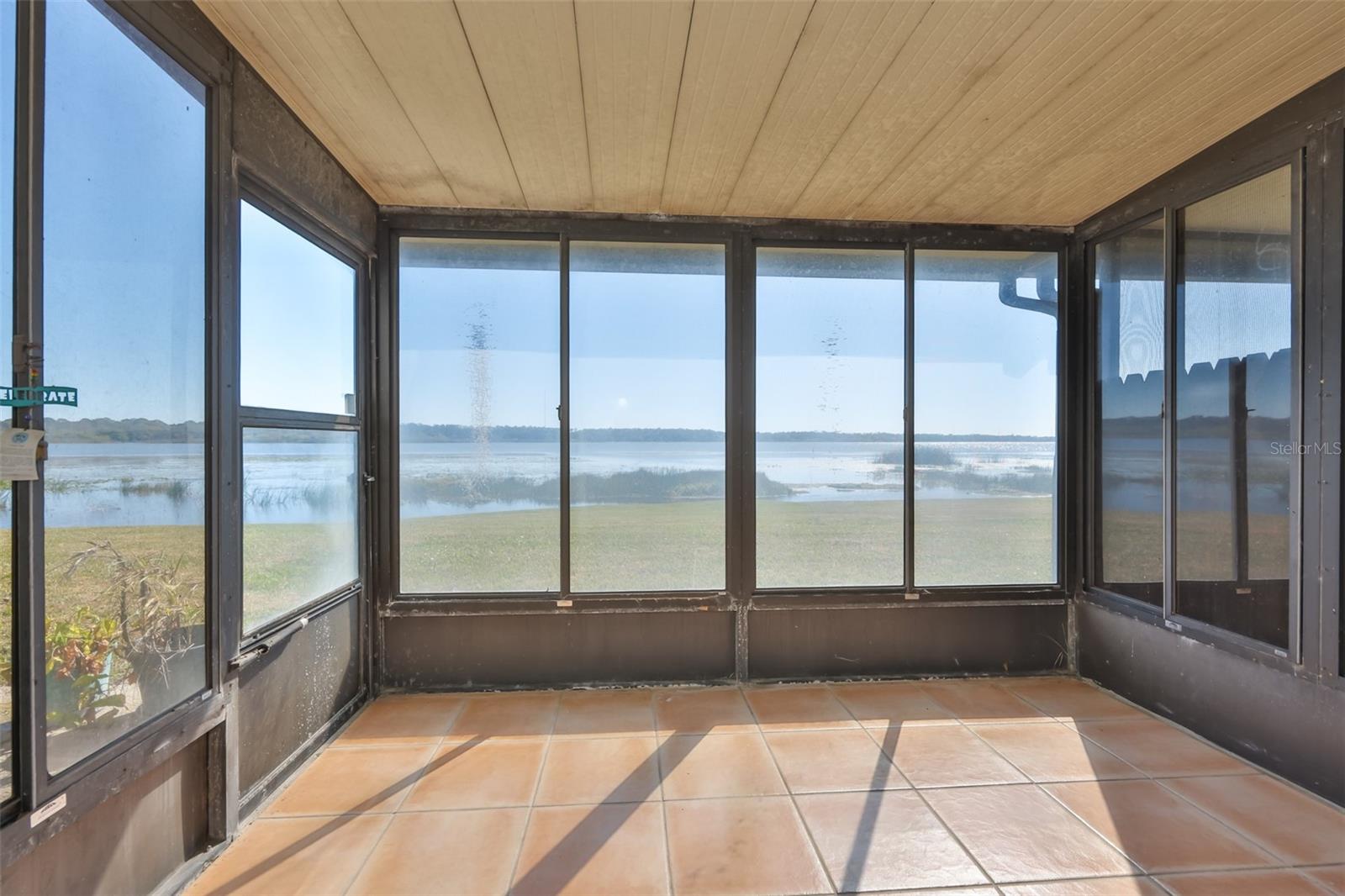 TOWNHOMES OF LAKE SEMINOLE - Residential