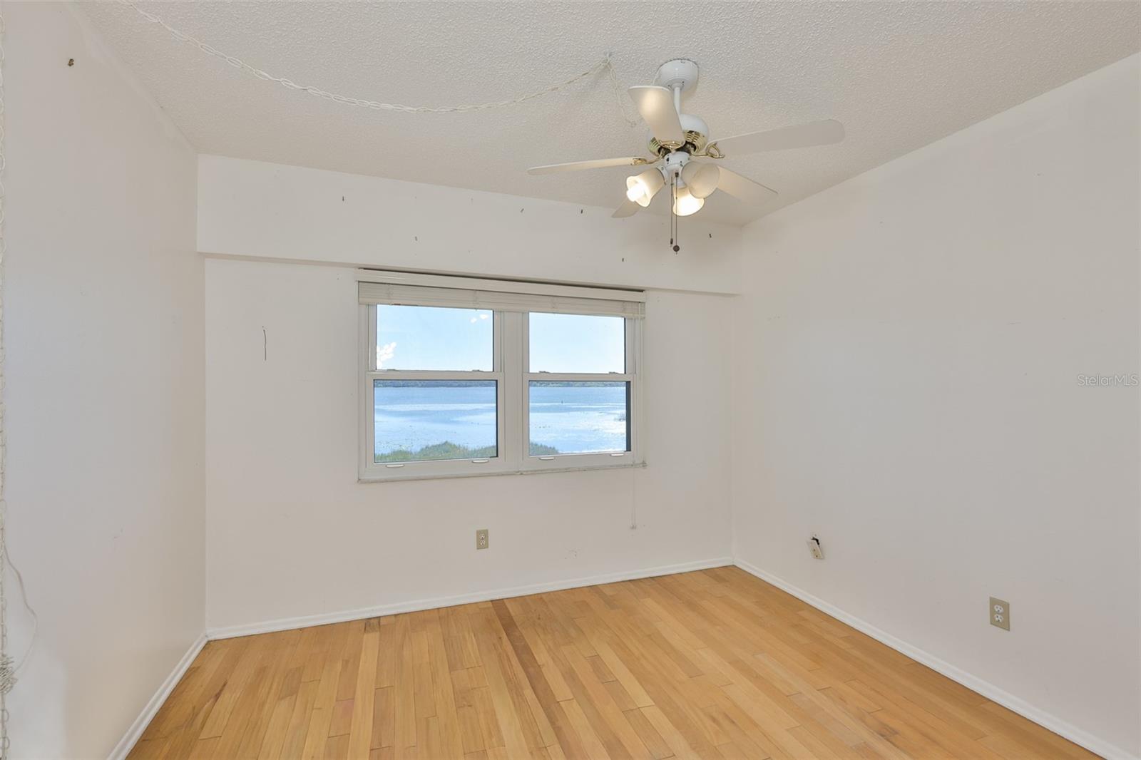 TOWNHOMES OF LAKE SEMINOLE - Residential