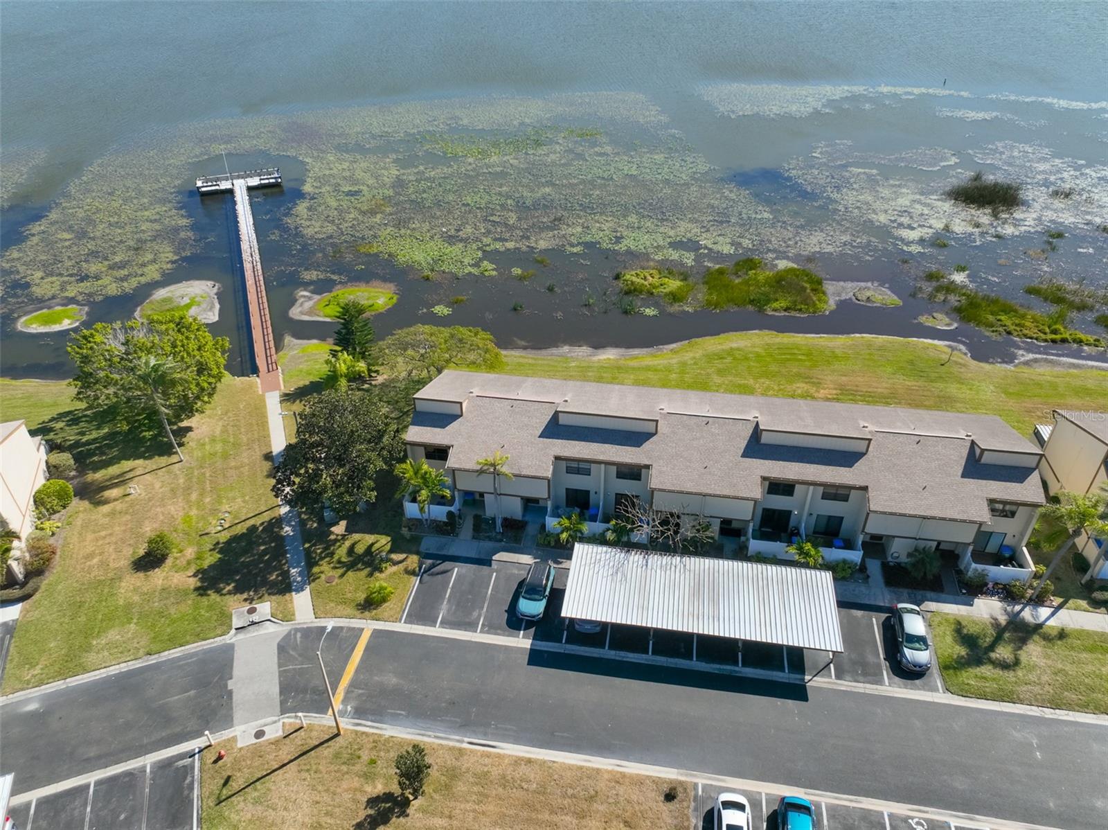 TOWNHOMES OF LAKE SEMINOLE - Residential