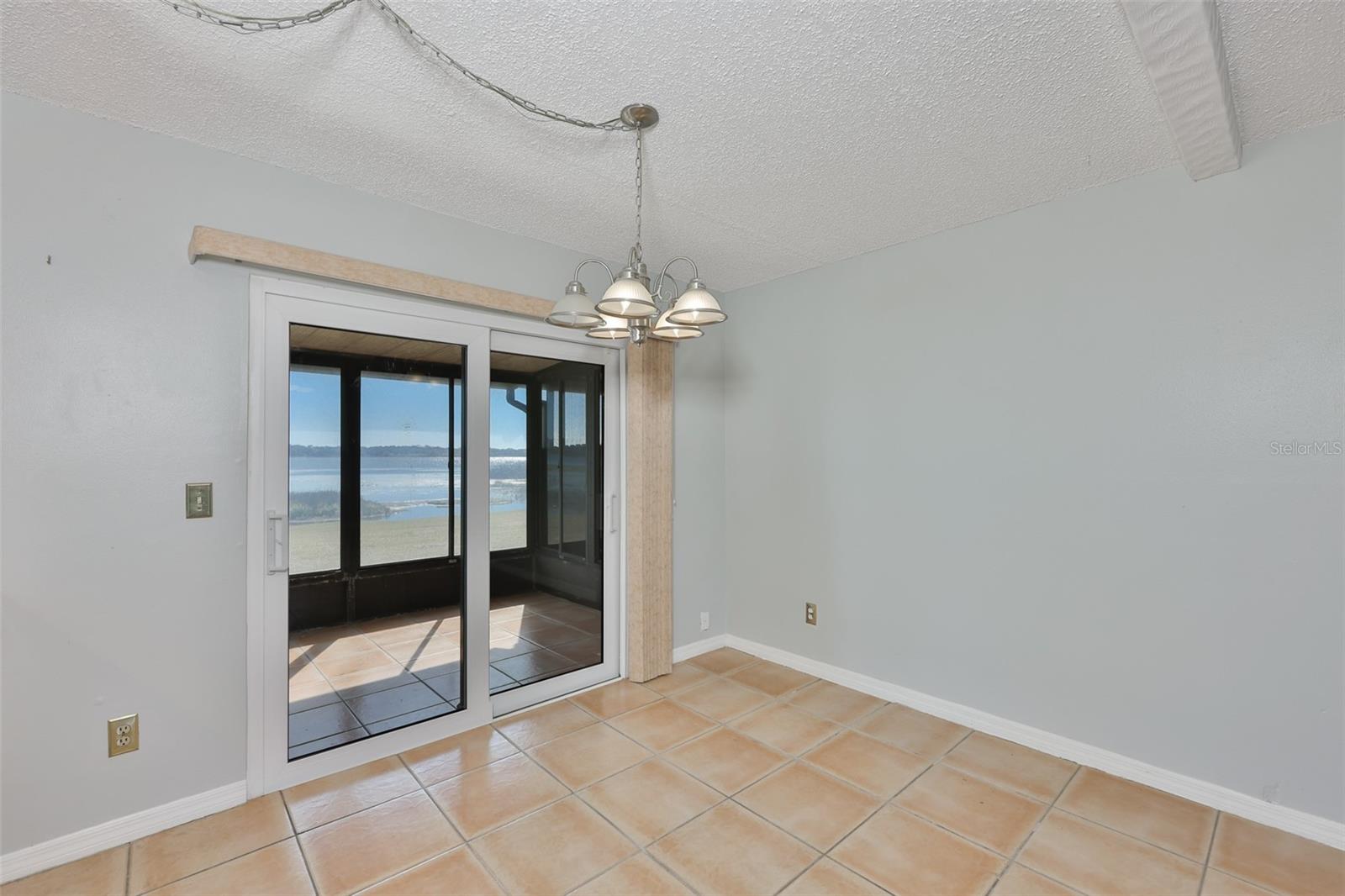 TOWNHOMES OF LAKE SEMINOLE - Residential