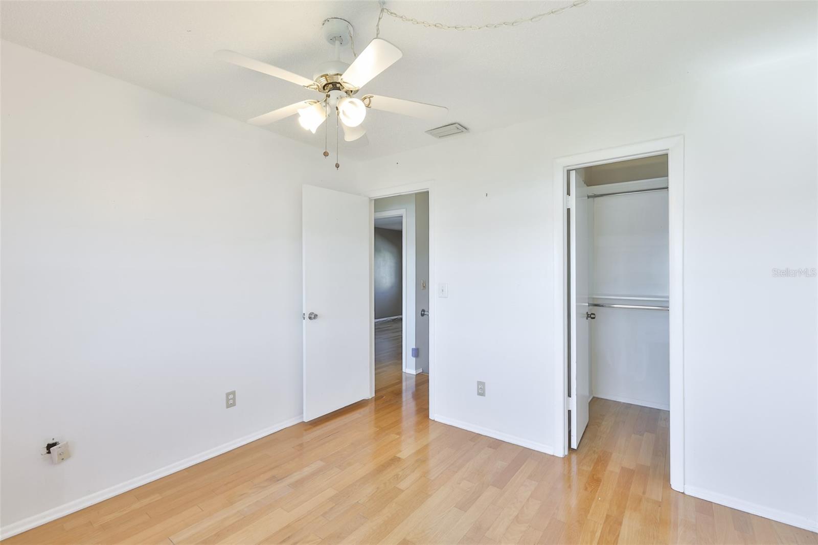 TOWNHOMES OF LAKE SEMINOLE - Residential