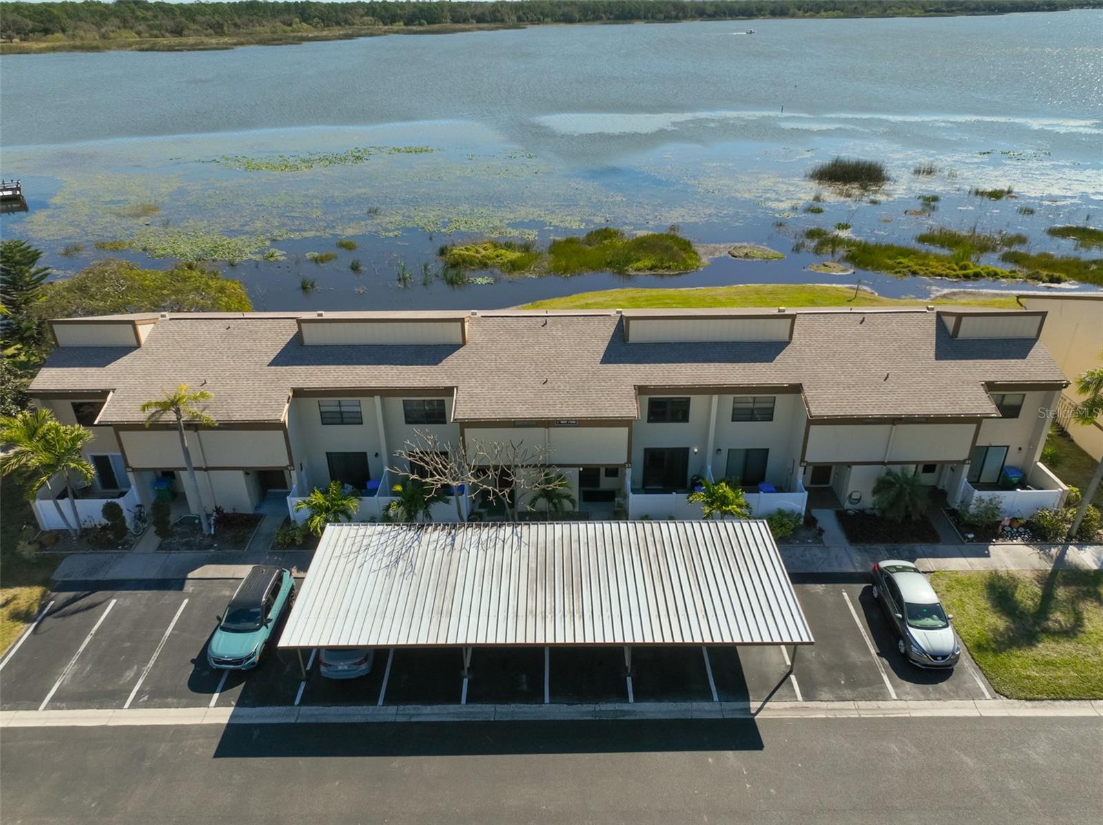 TOWNHOMES OF LAKE SEMINOLE - Residential