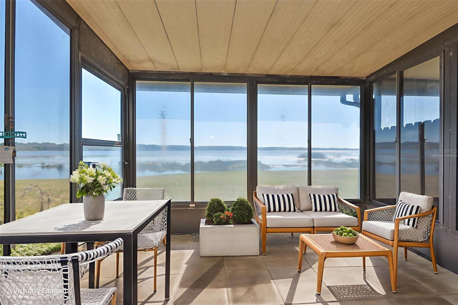 TOWNHOMES OF LAKE SEMINOLE - Residential