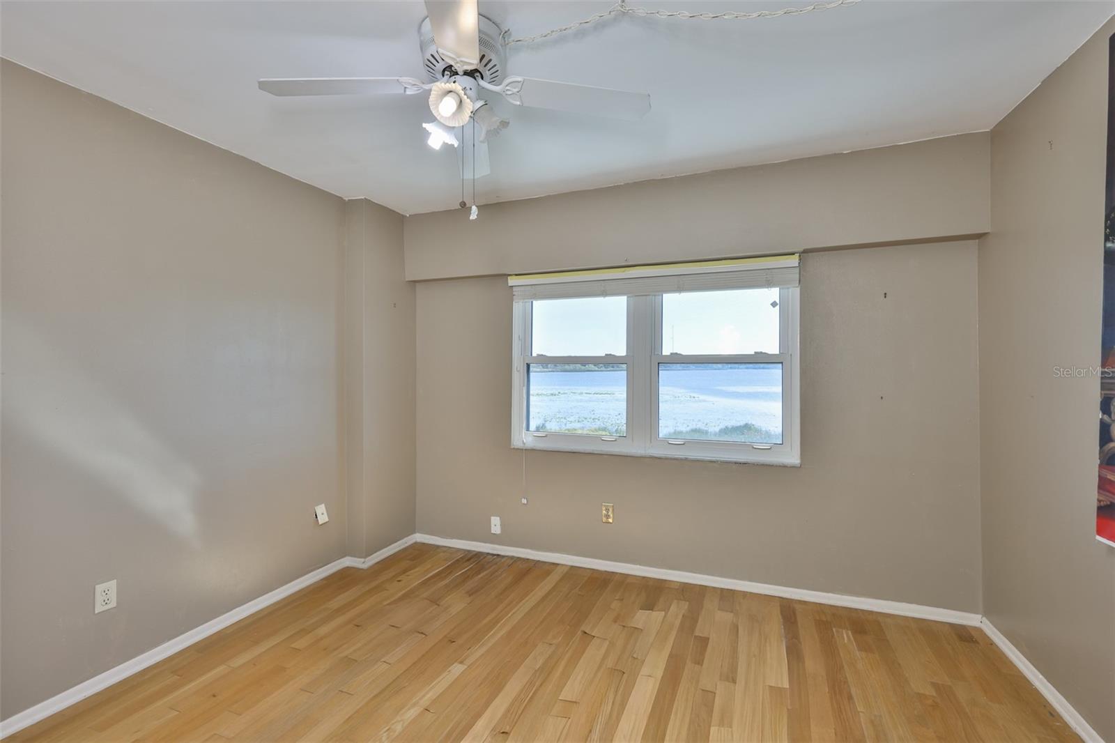 TOWNHOMES OF LAKE SEMINOLE - Residential