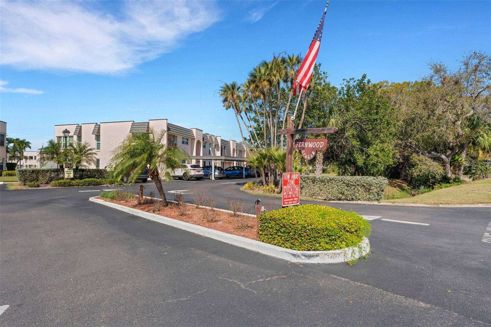210 FERNWOOD CIRCLE 210