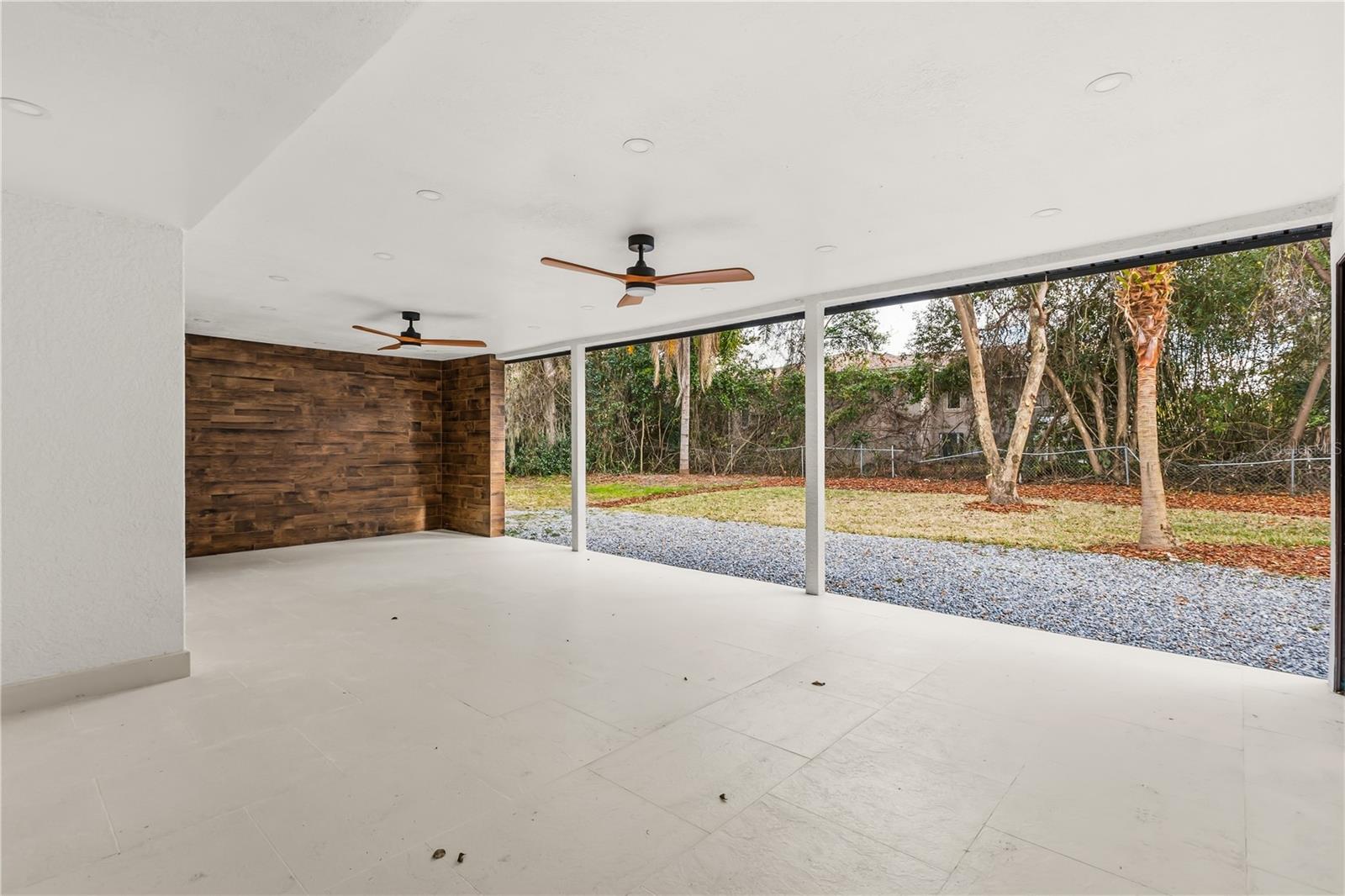 WINDERMERE TOWN - Residential