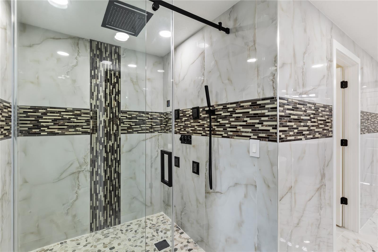 WINDERMERE TOWN - Residential